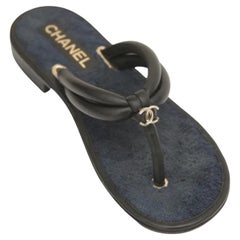 CHANEL Lambskin Leather Slide Thong Sandals Fabric Black Navy Gold CC 38C