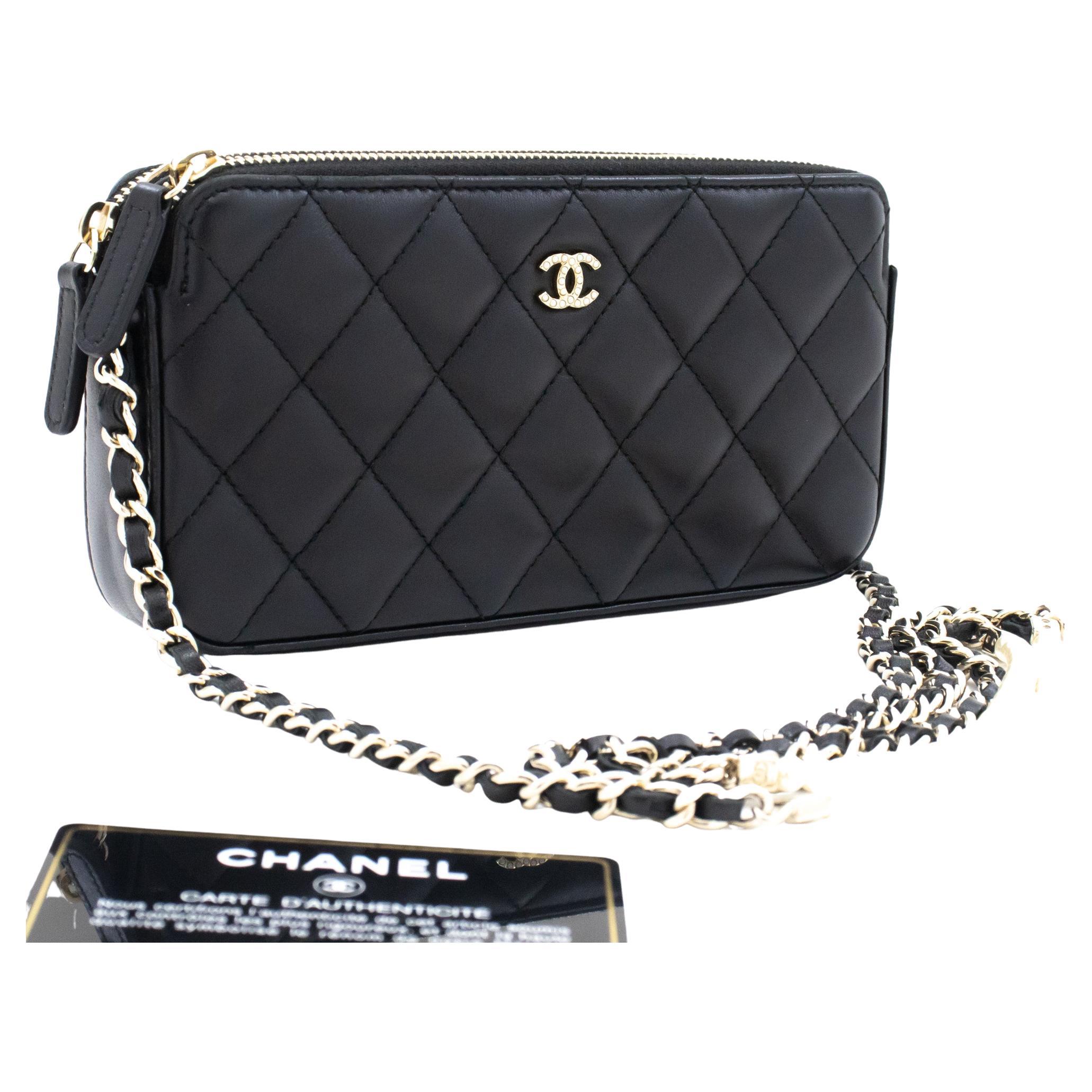 Chanel Zip Chain Purse - 429 For Sale on 1stDibs
