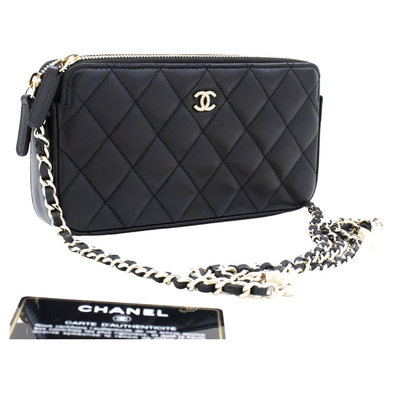 Chanel Chain Rare Vintage 90's Freshwater Pearl Black White Tweed Lambskin Shoulder Bag