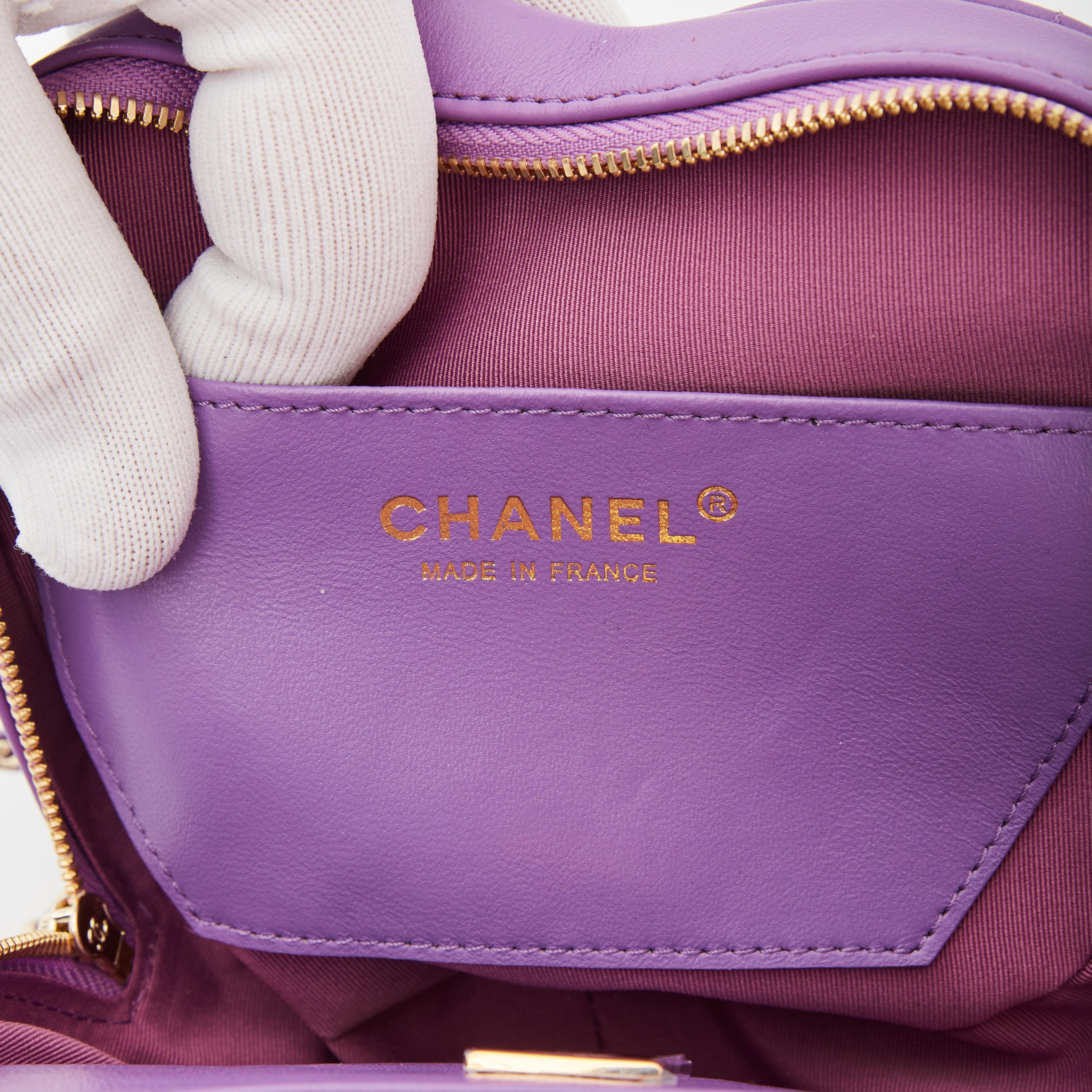 Women's or Men's Chanel Lambskin Purple Quilted Heart Shoulder Bag For Sale