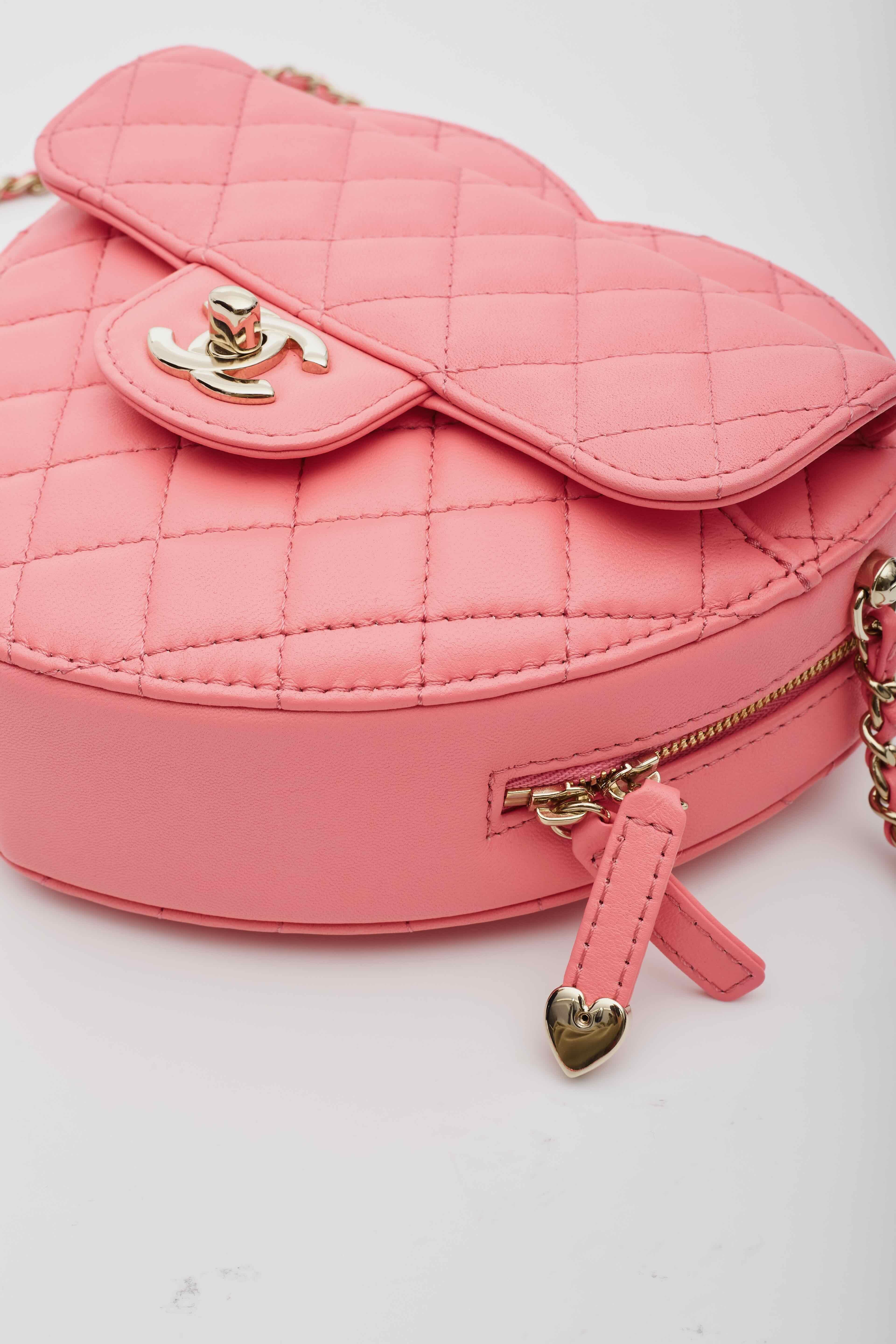 Chanel Lambskin Quilted CC In Love Heart Shoulder Bag Pink In Excellent Condition In Montreal, Quebec