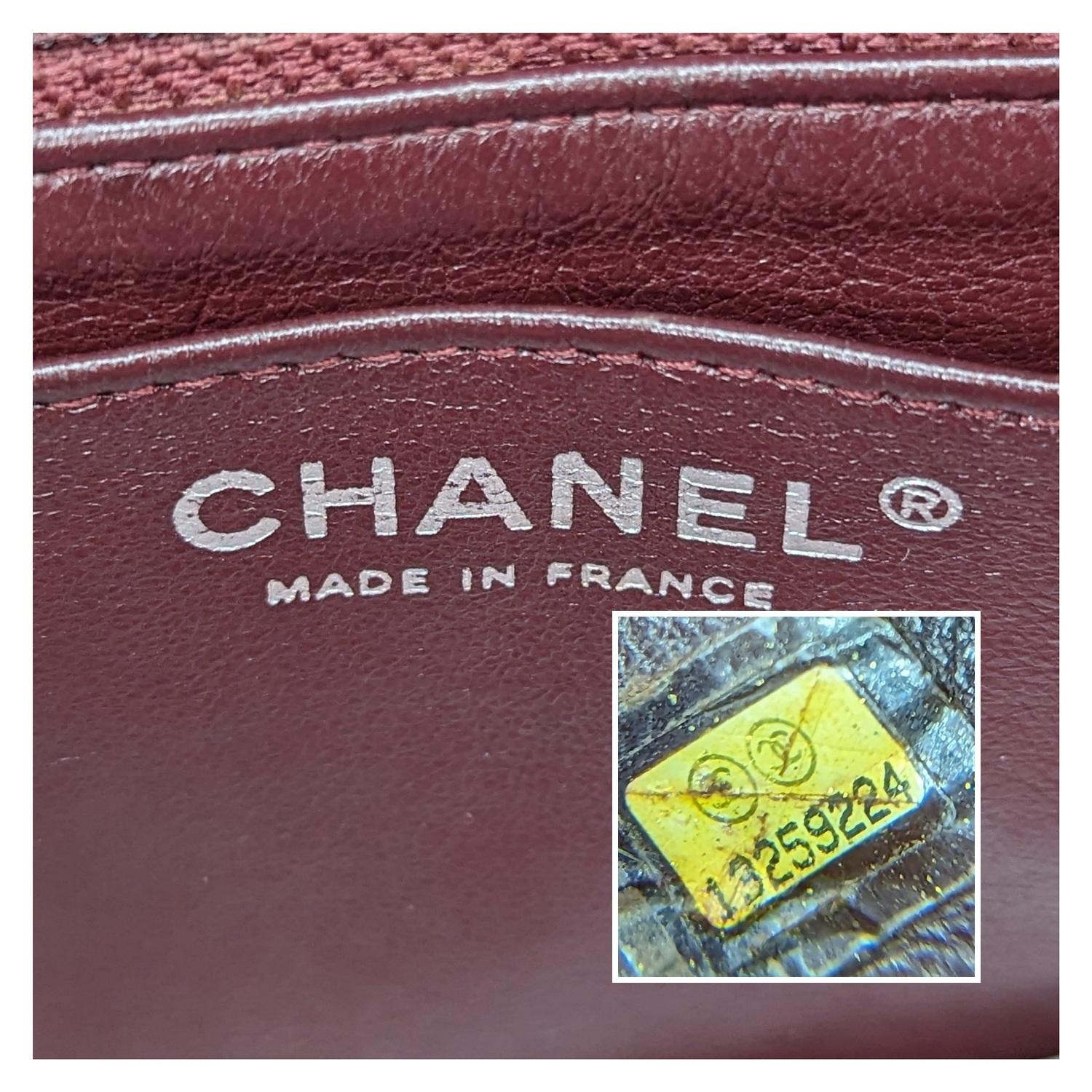 Chanel Lambskin Quilted Maxi Classic Single Flap Black For Sale 4