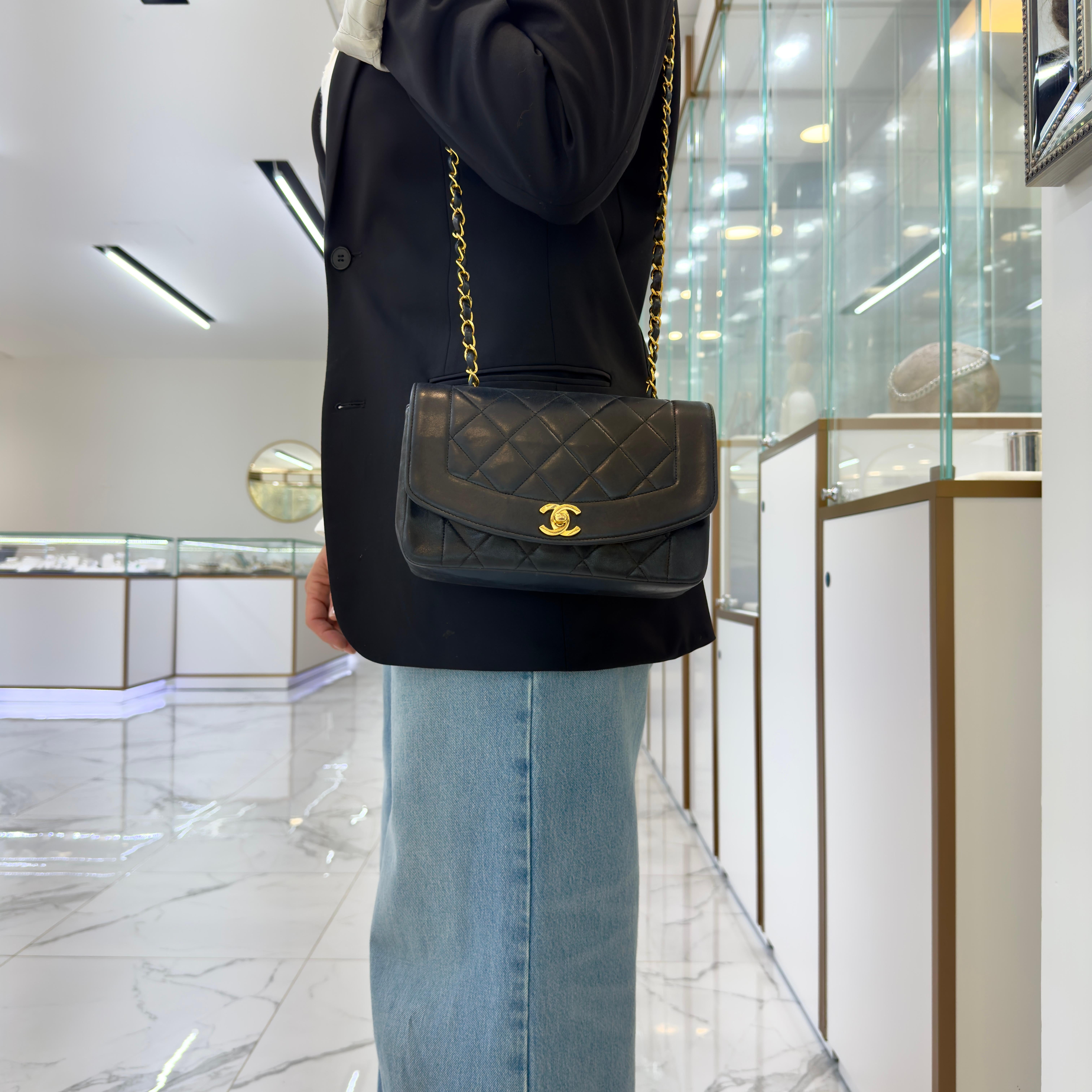 Chanel Lambskin Quilted Small Single Flap Bag 7