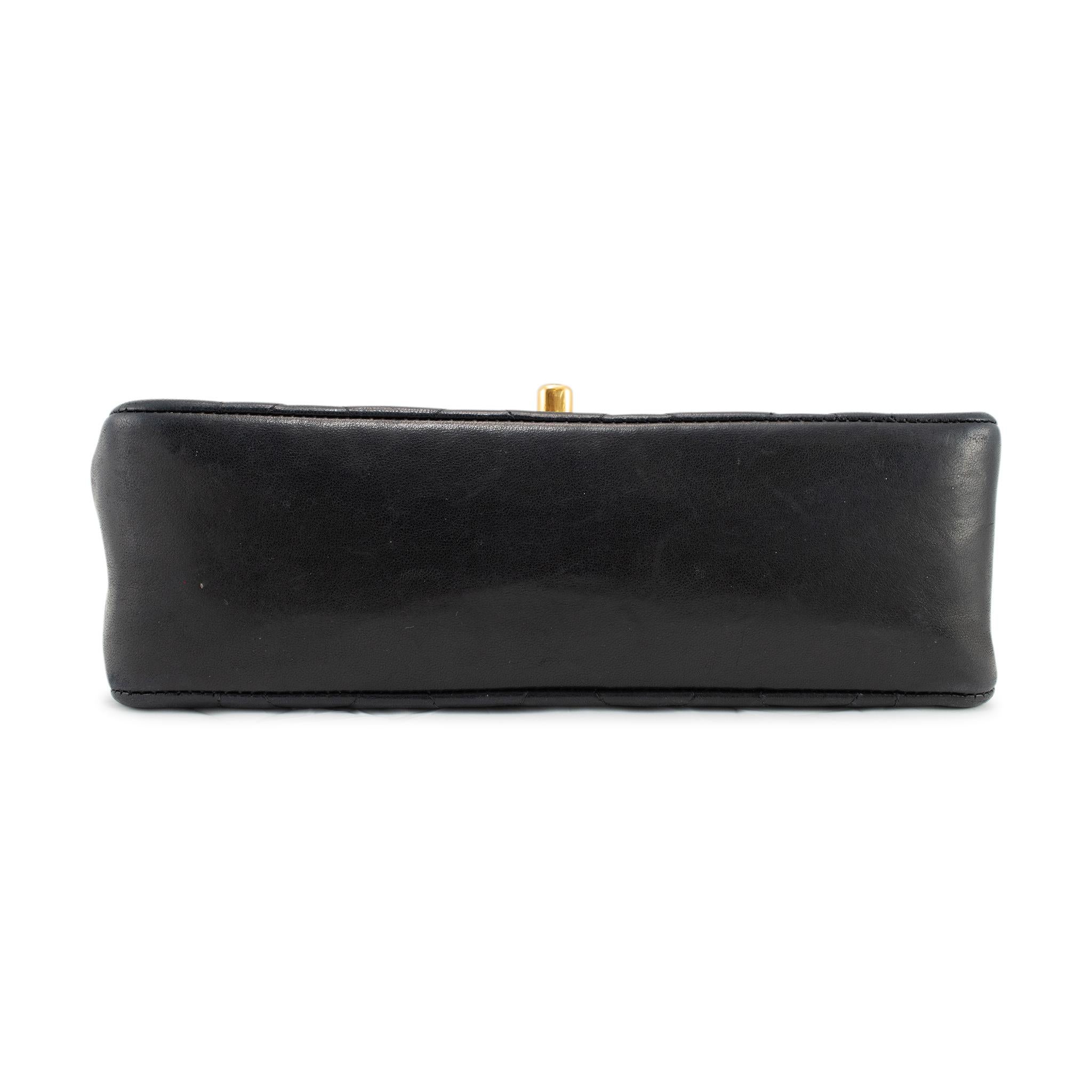 Women's Chanel Lambskin Quilted Small Single Flap Bag