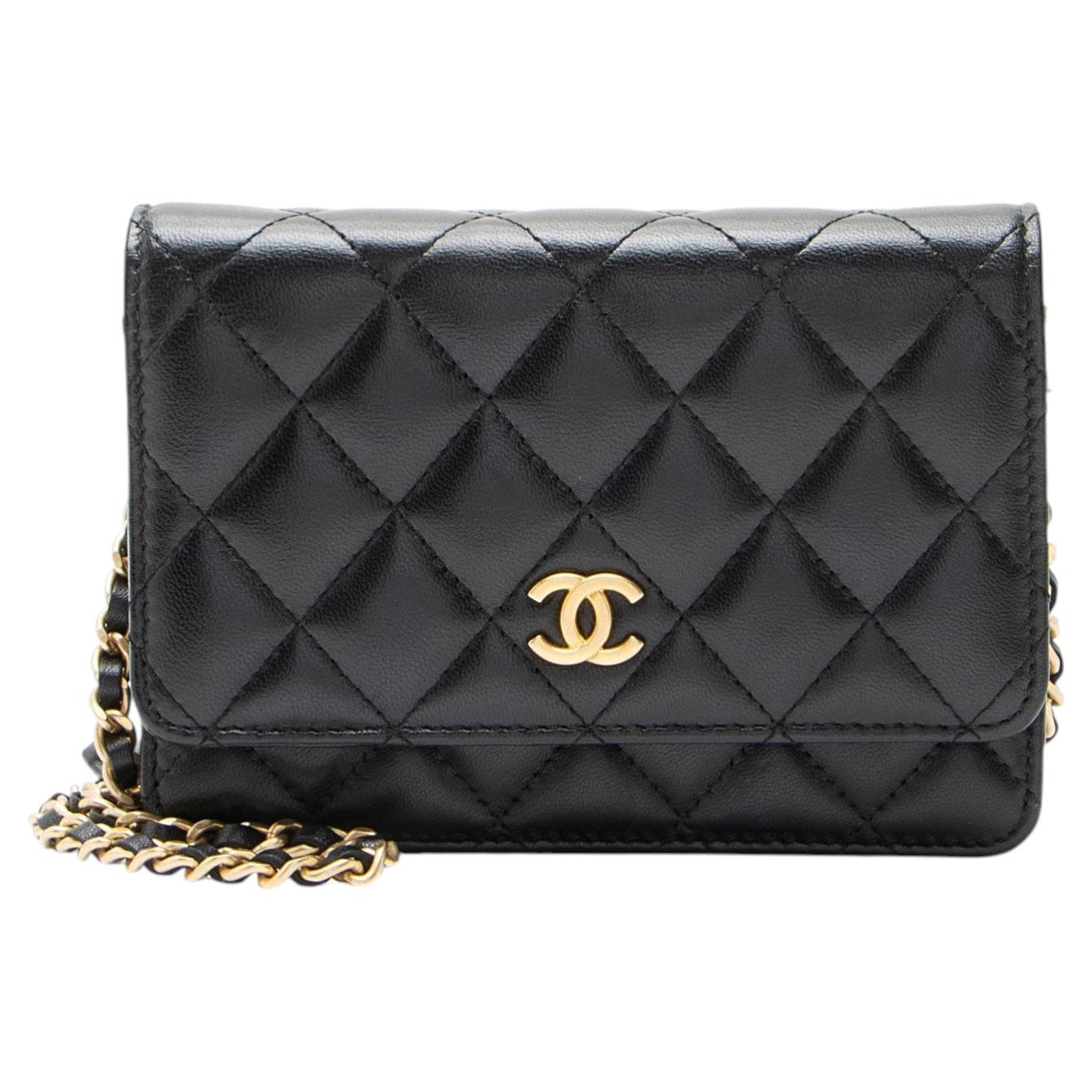 Pre-owned Chanel Lambskin Romance Mini Wallet On Chain In Black