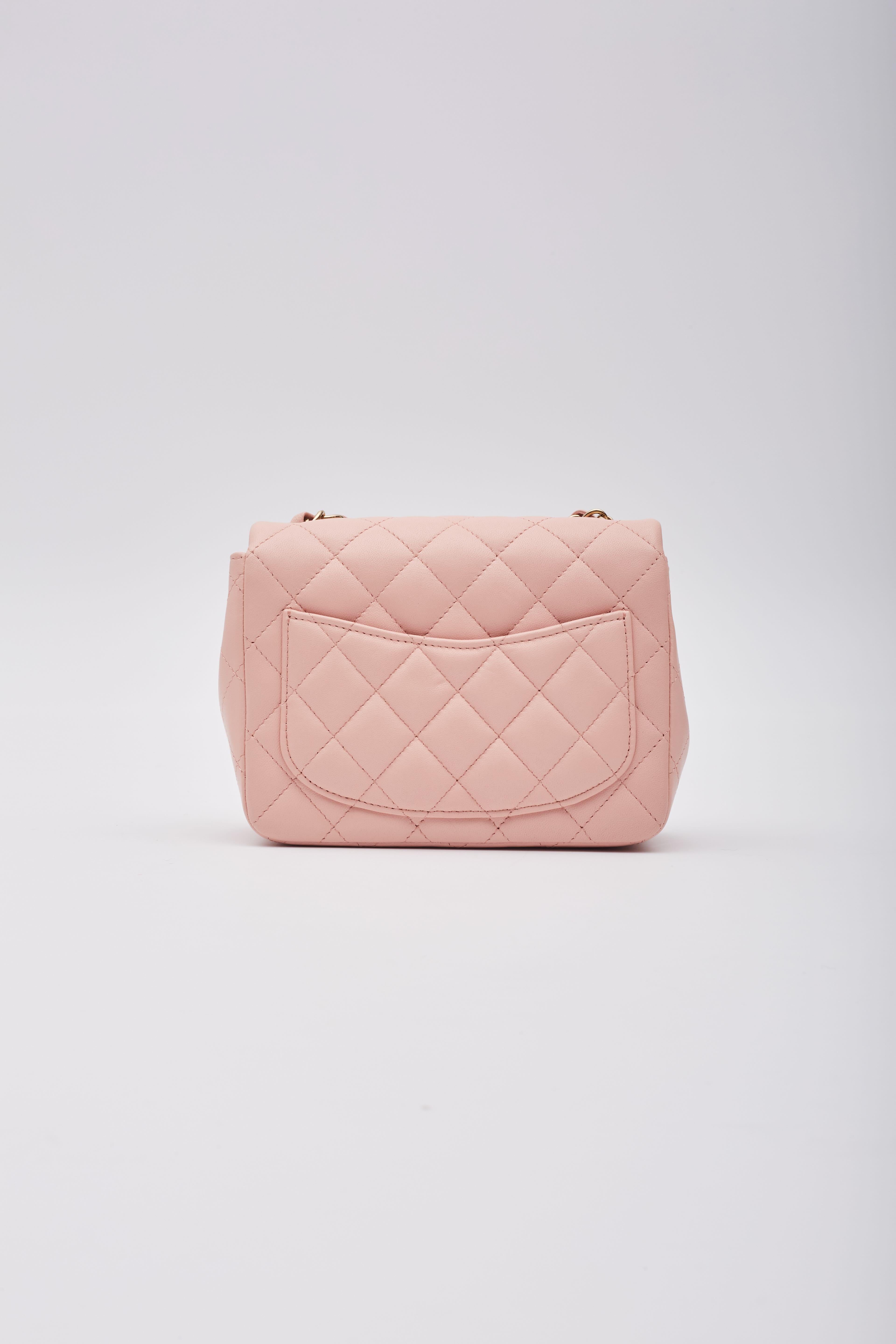 Chanel Lambskin Rose Pearl Crush Square Flap Bag Mini In Excellent Condition For Sale In Montreal, Quebec