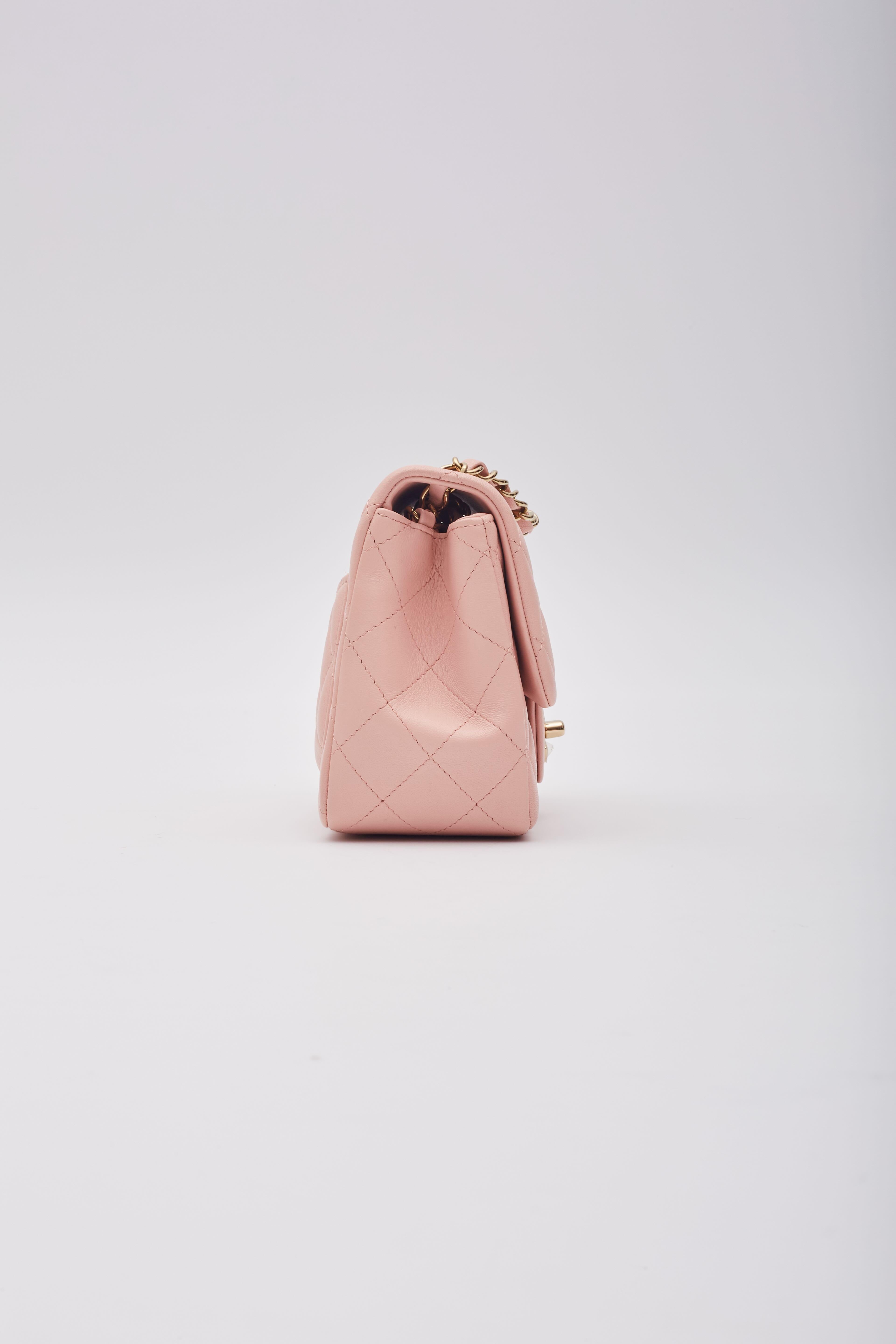 Women's Chanel Lambskin Rose Pearl Crush Square Flap Bag Mini For Sale