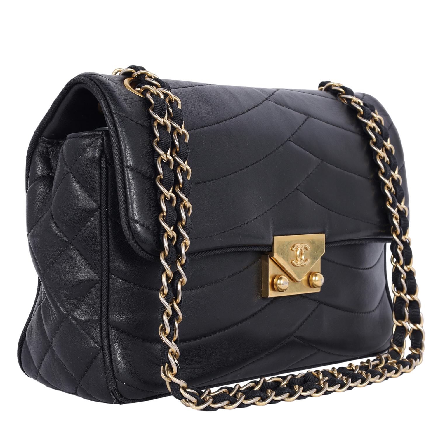 Chanel Lambskin Scallop Quilted Pagoda Flap Bag Black 1