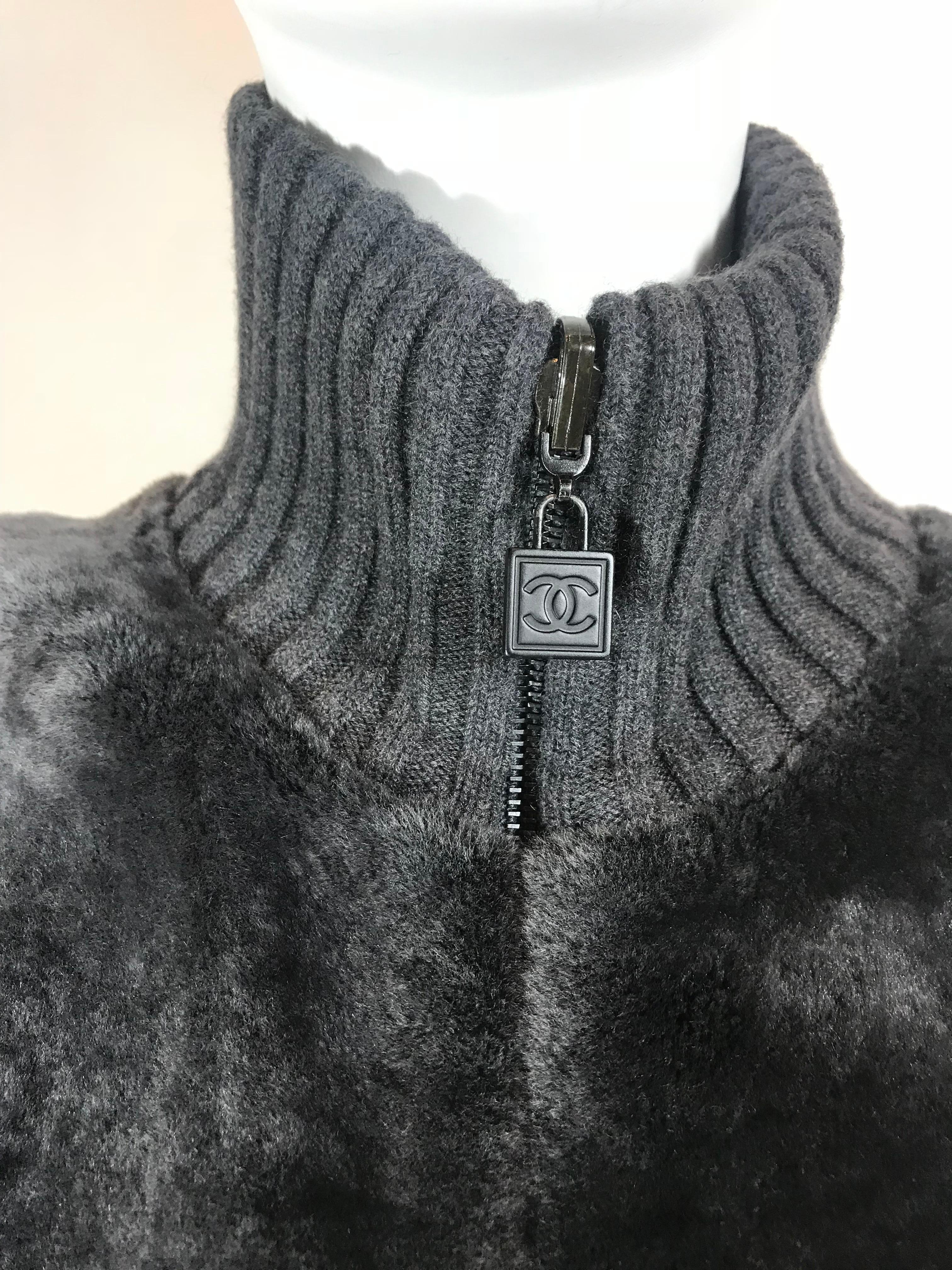 Chanel Lambskin Vest In Excellent Condition In Roslyn, NY