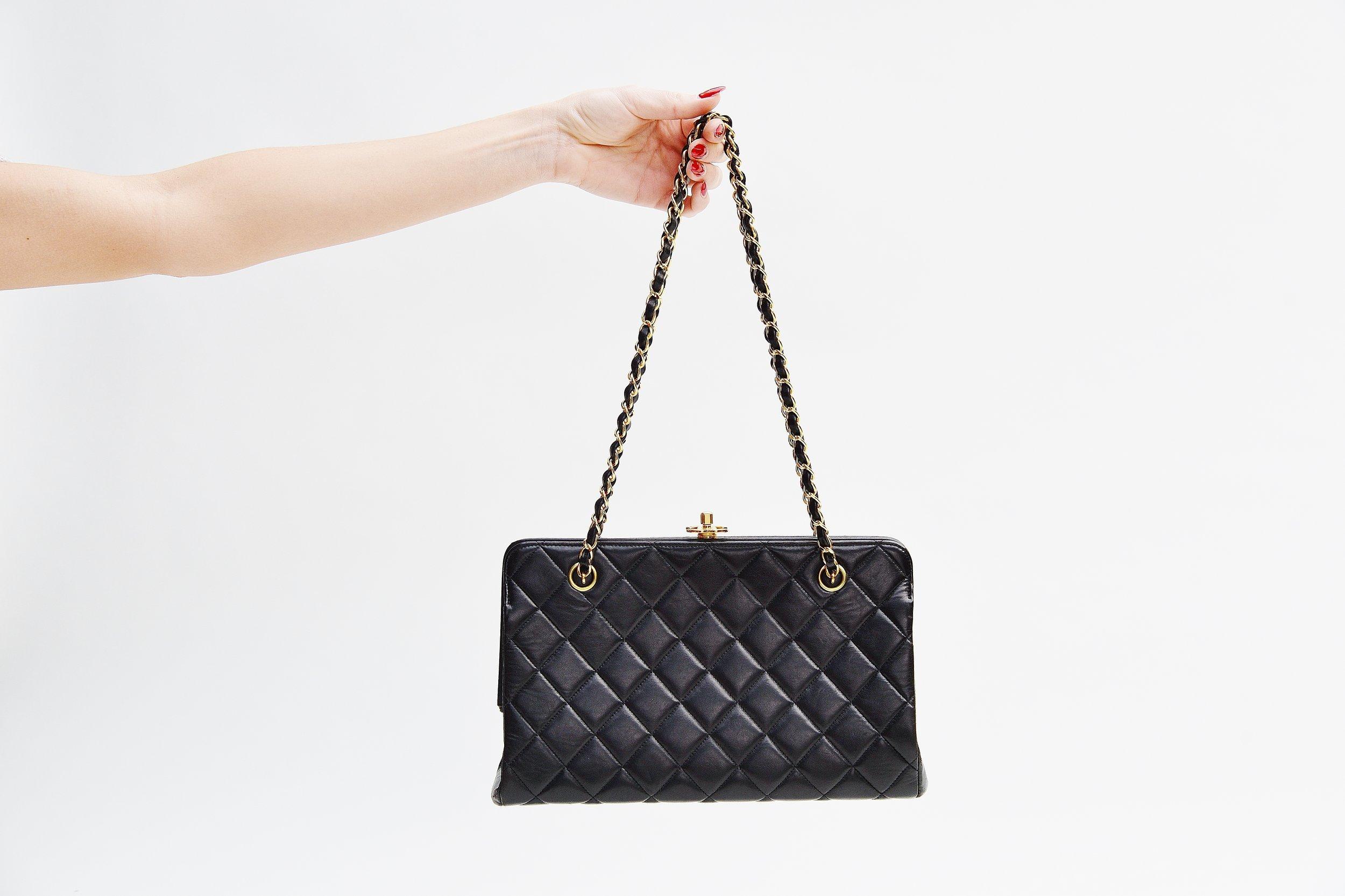 Chanel Lambskin Vintage Shoulder Bag CC top lock  3