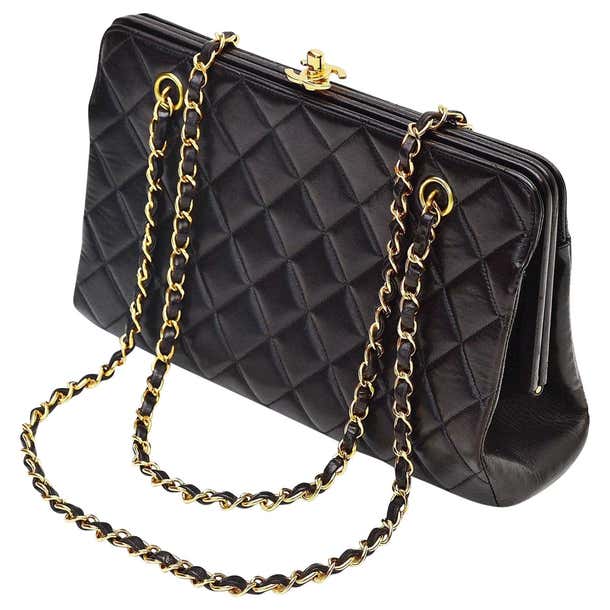 Chanel Lambskin Vintage Shoulder Bag CC top lock at 1stDibs | chanel ...