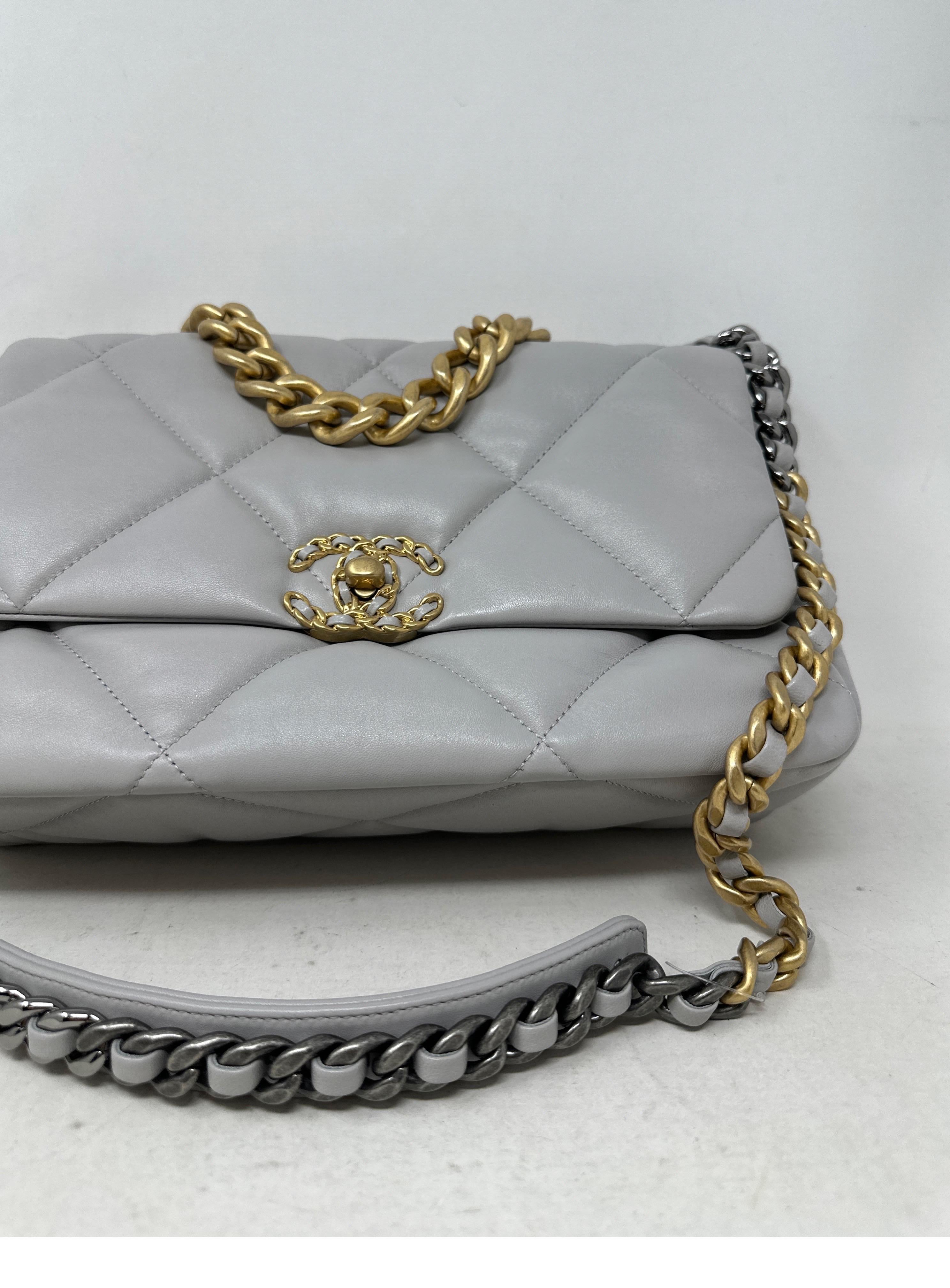 Chanel Large 2019 Grey Bag  11