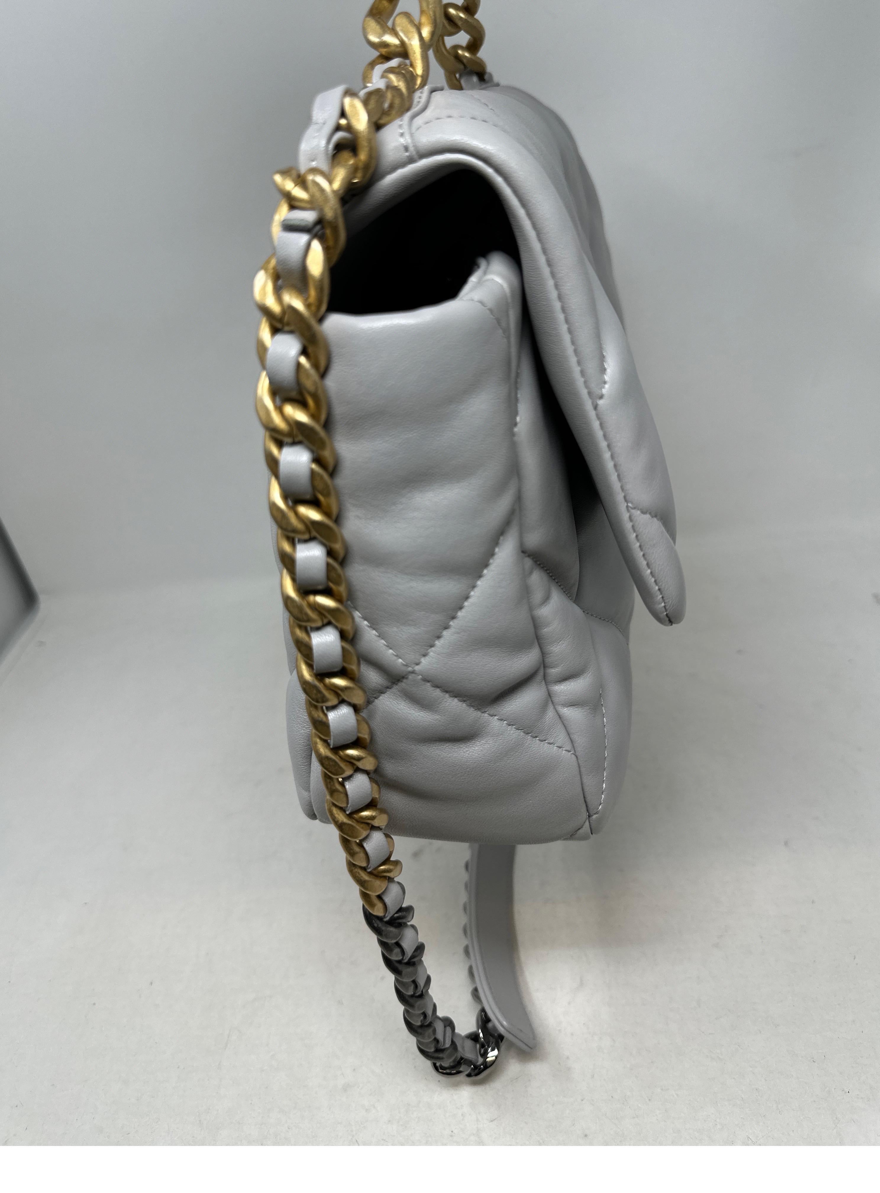 Chanel Große Tasche 2019 Grau  15