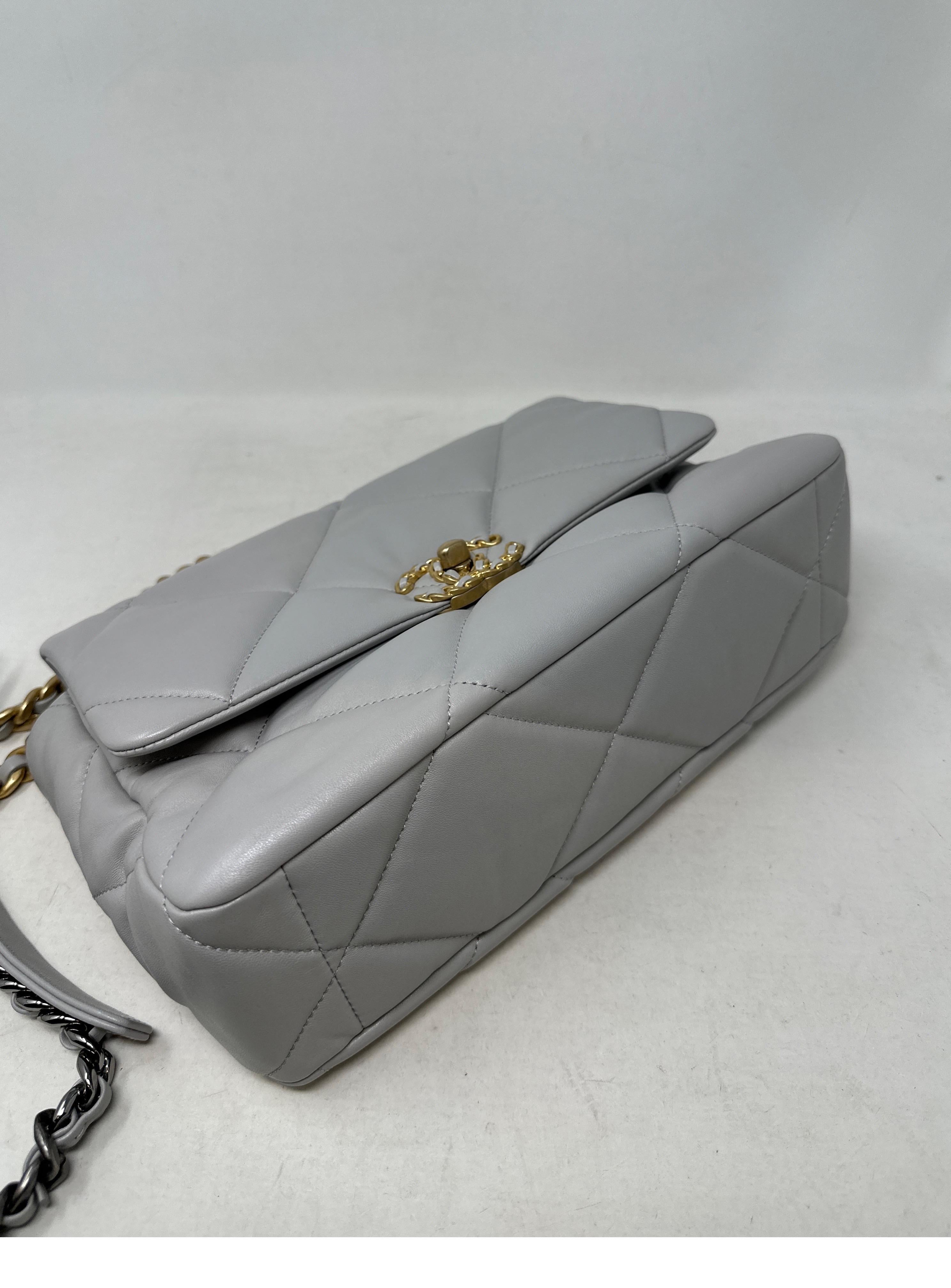 Chanel Große Tasche 2019 Grau  4