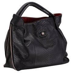 Chanel Grande Shopper Classica Nera con cerniera espandibile Tote in pitone