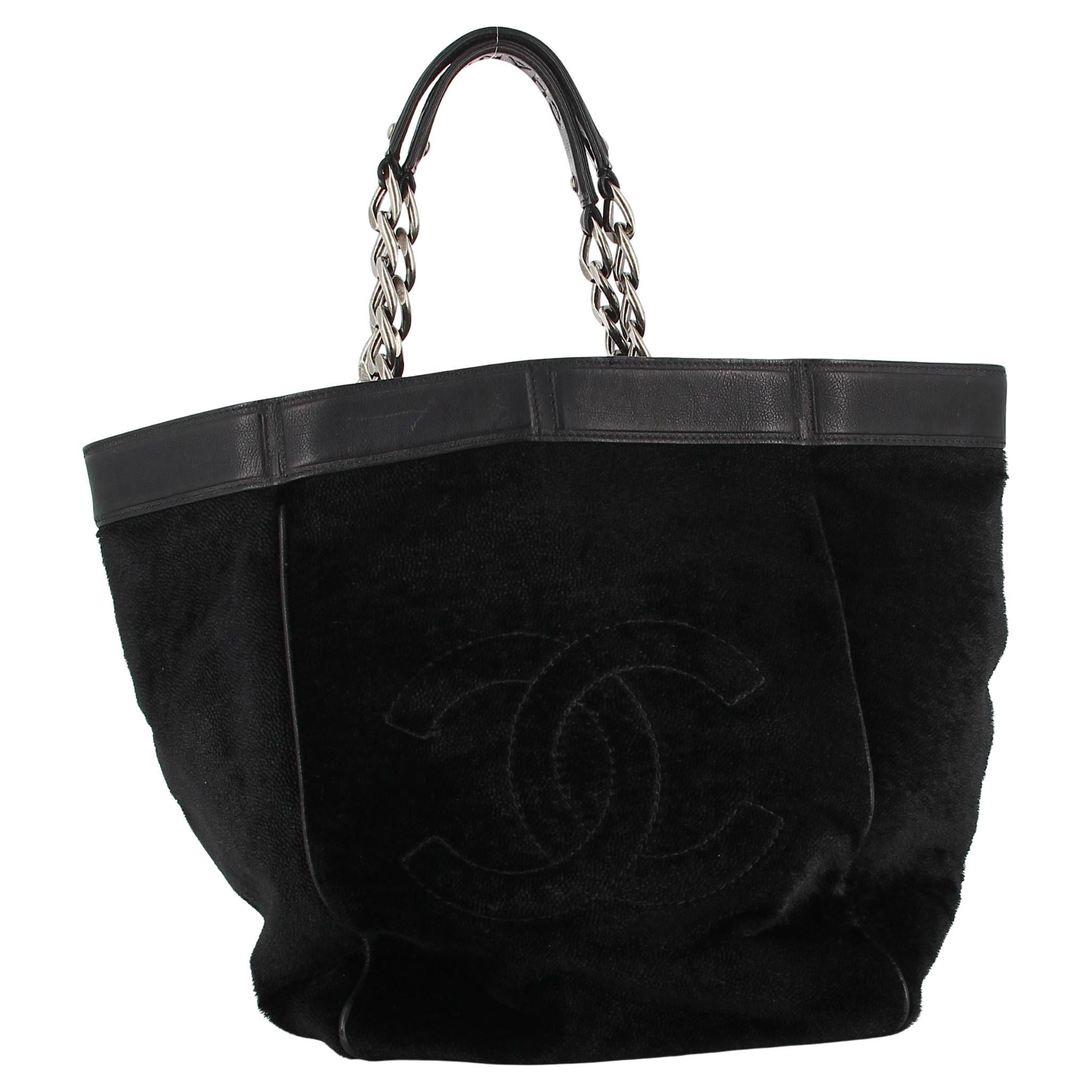 Chanel Large Black Logo Tote bag For Sale at 1stDibs