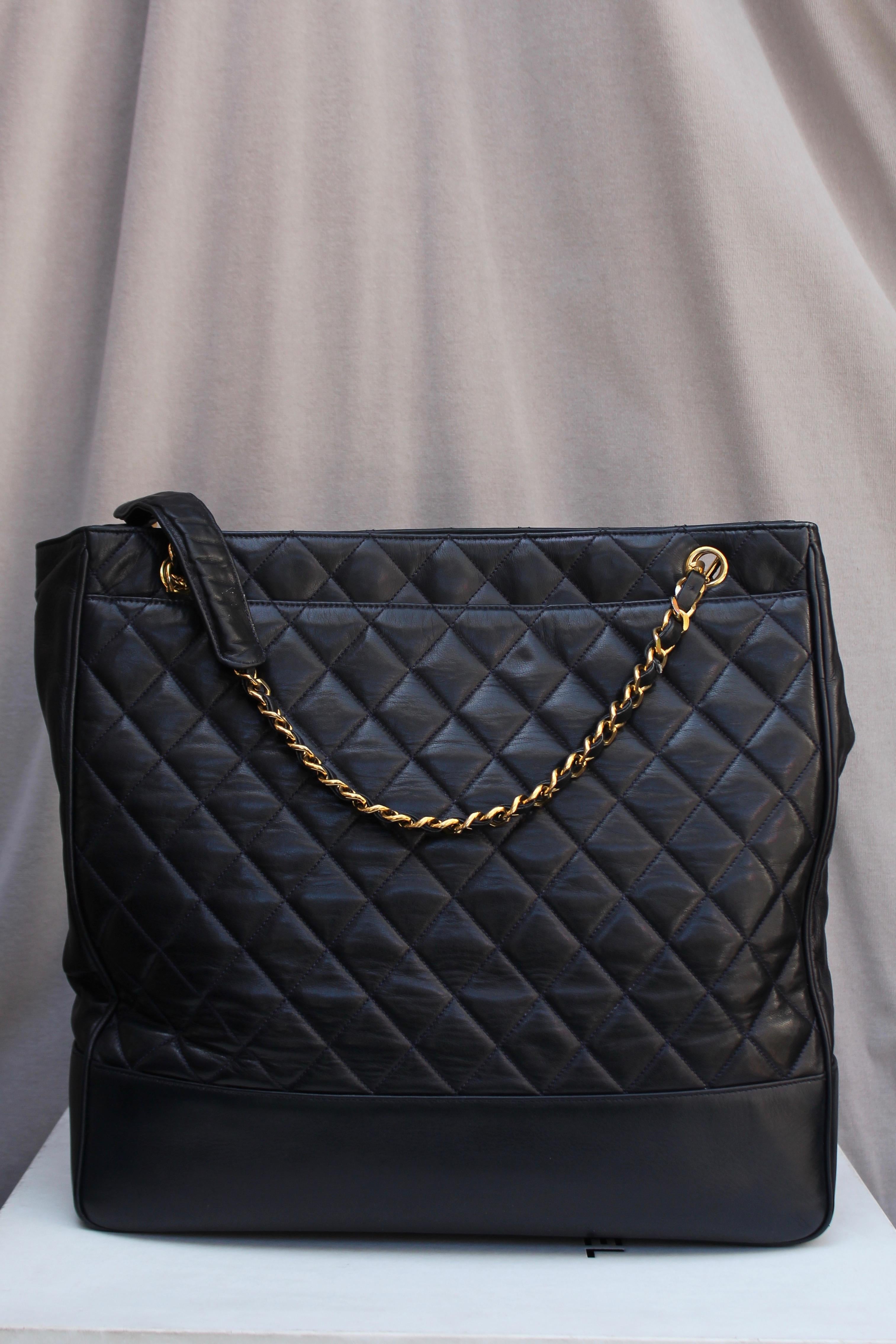 Women's Chanel large black quilted leather bag, 1990’s