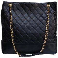 Chanel large black quilted leather bag, 1990’s Vintage Chanel large black quilted leather bag, 1990’s