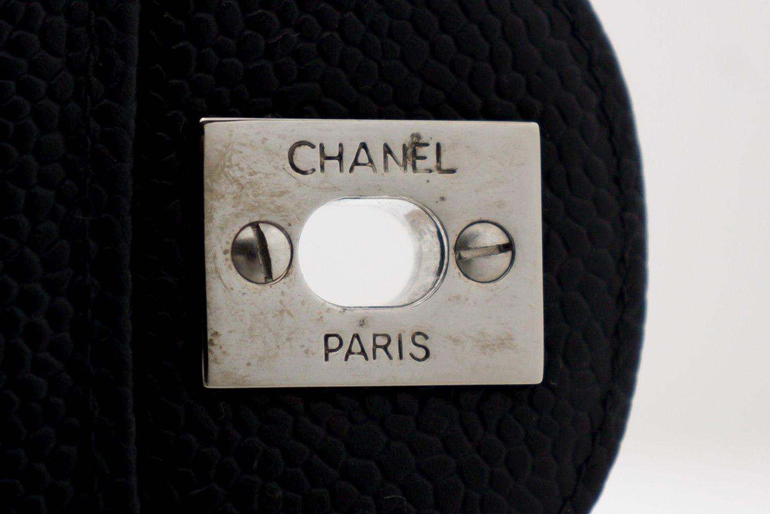 CHANEL Large Classic Handbag Chain Shoulder Bag Flap Black Caviar For Sale 10