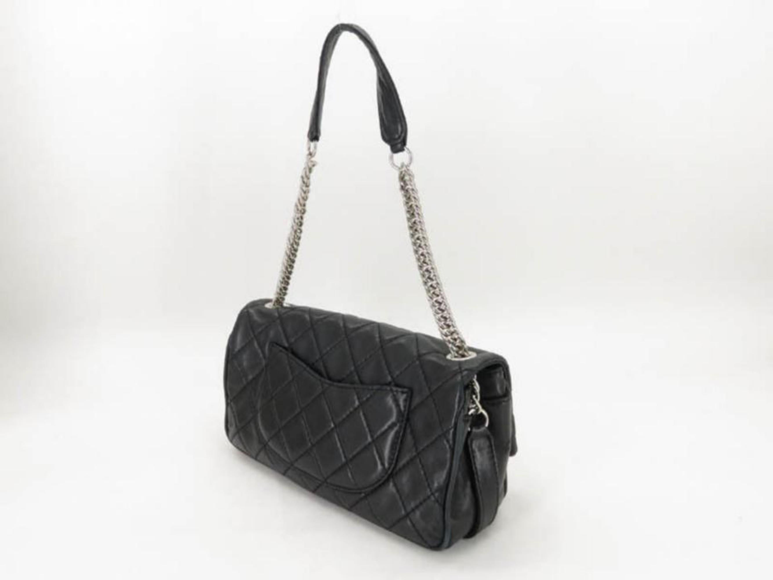 Chanel Large Classic Quilted Matelasse Flap 867200 Black Leather Shoulder Bag For Sale 2