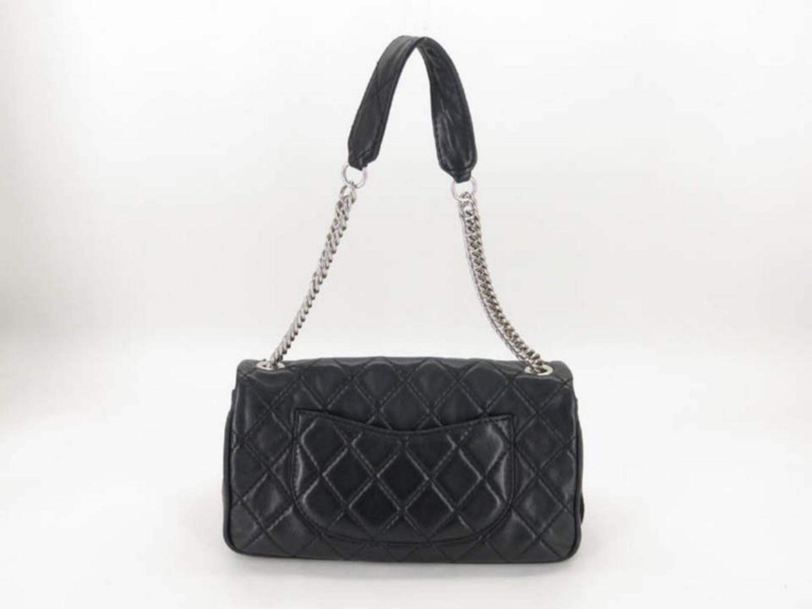 Chanel Large Classic Quilted Matelasse Flap 867200 Black Leather Shoulder Bag For Sale 4