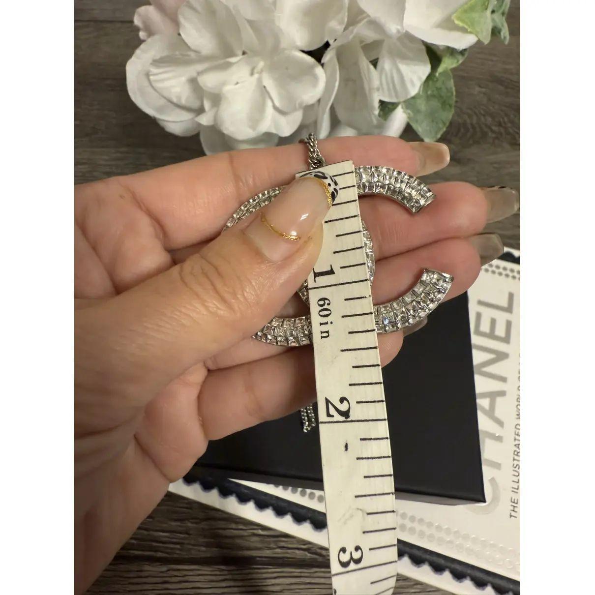 Collana Chanel con ciondolo grande in cristallo CC in vendita 5