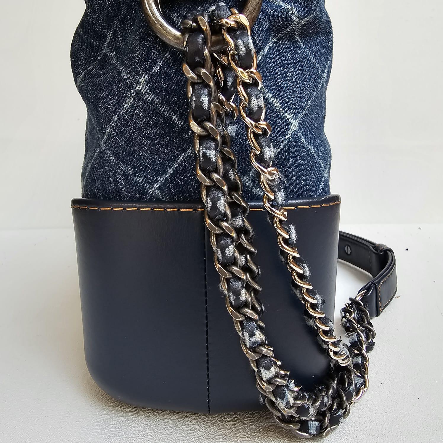 Chanel Medium Denim Quilted Gabrielle Hobo Bag For Sale 4