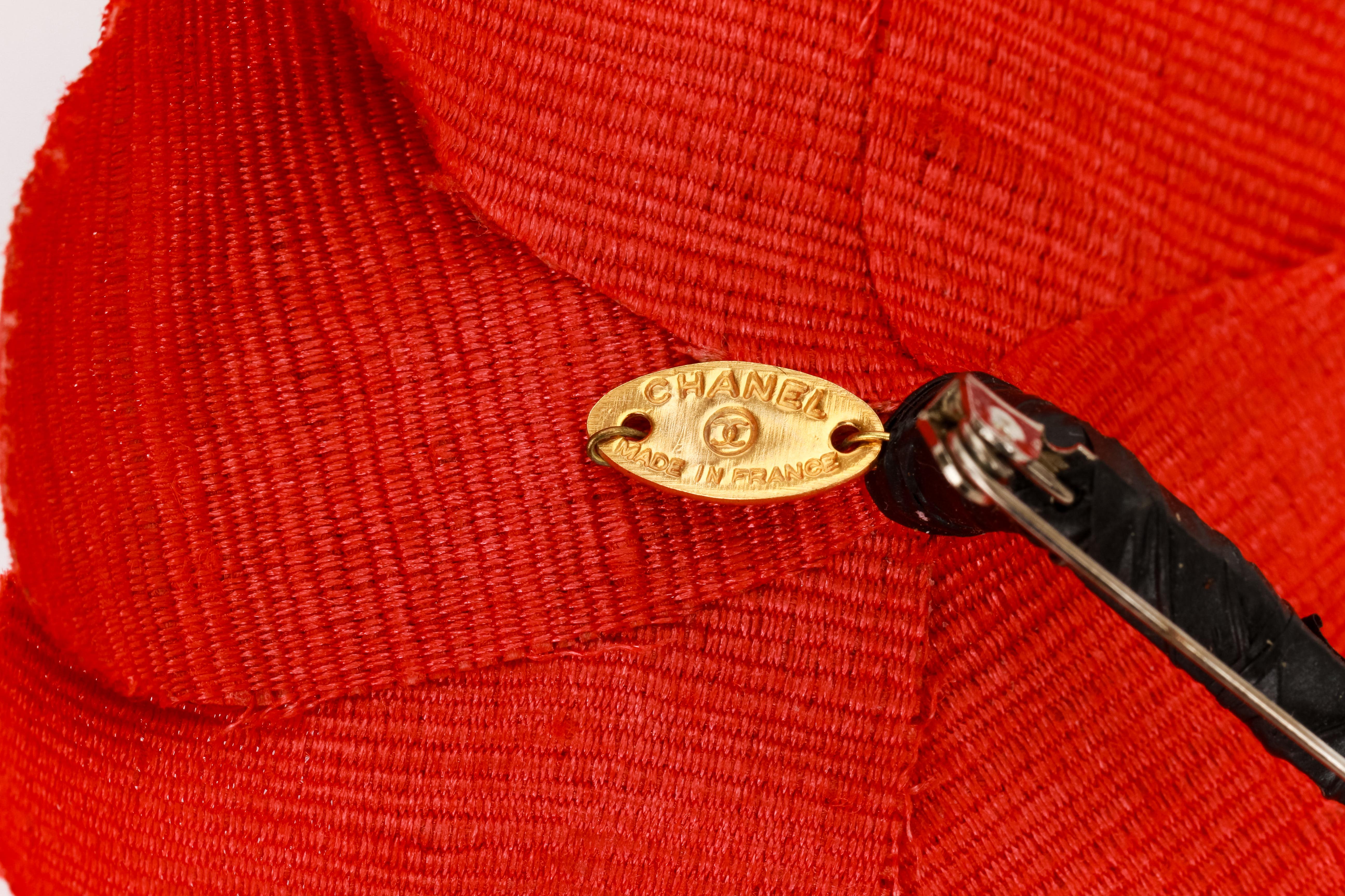 Chanel large red fabric camellia brooch In New Condition In West Hollywood, CA