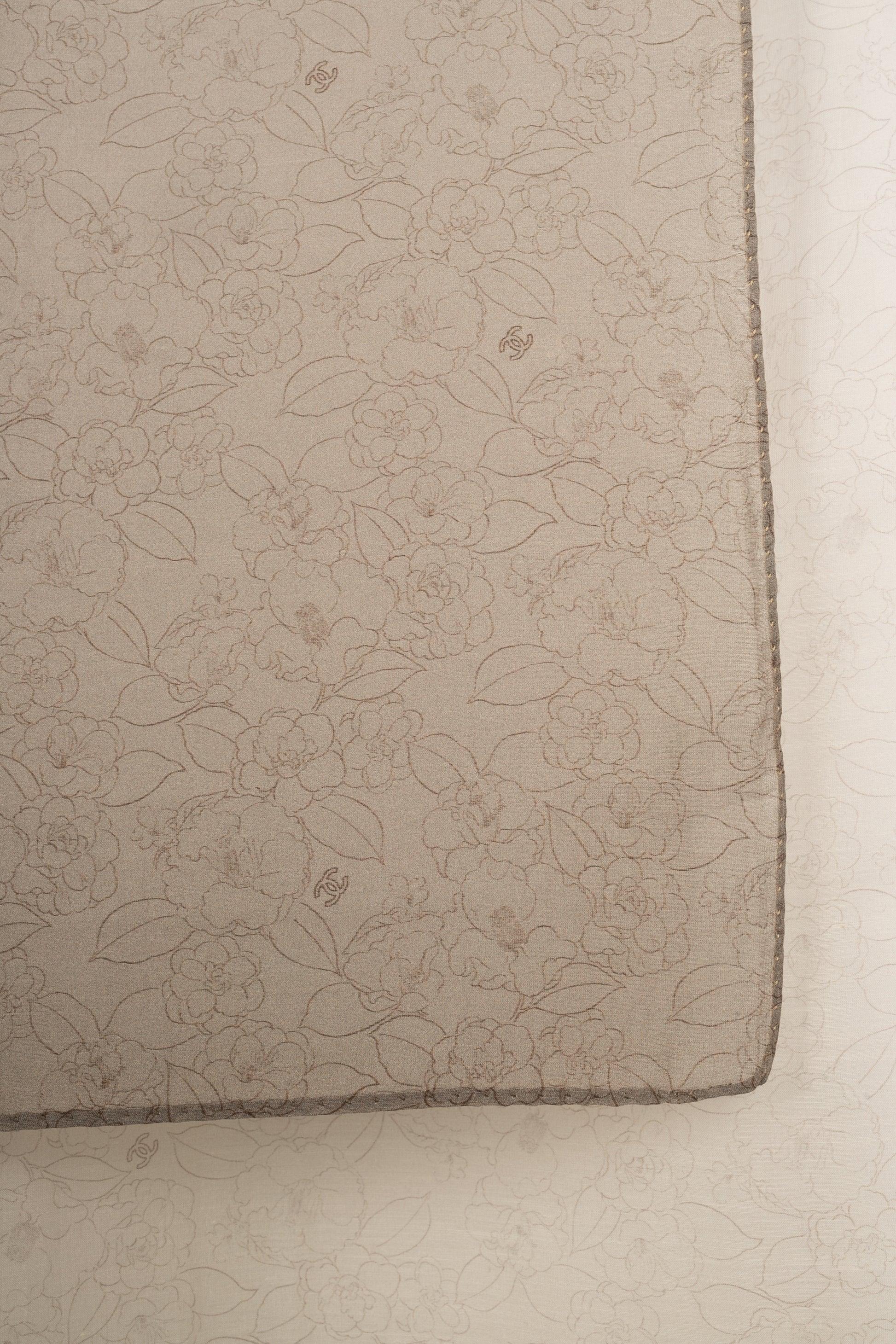 Chanel Large Silk and Cotton Stole in Gray For Sale 2