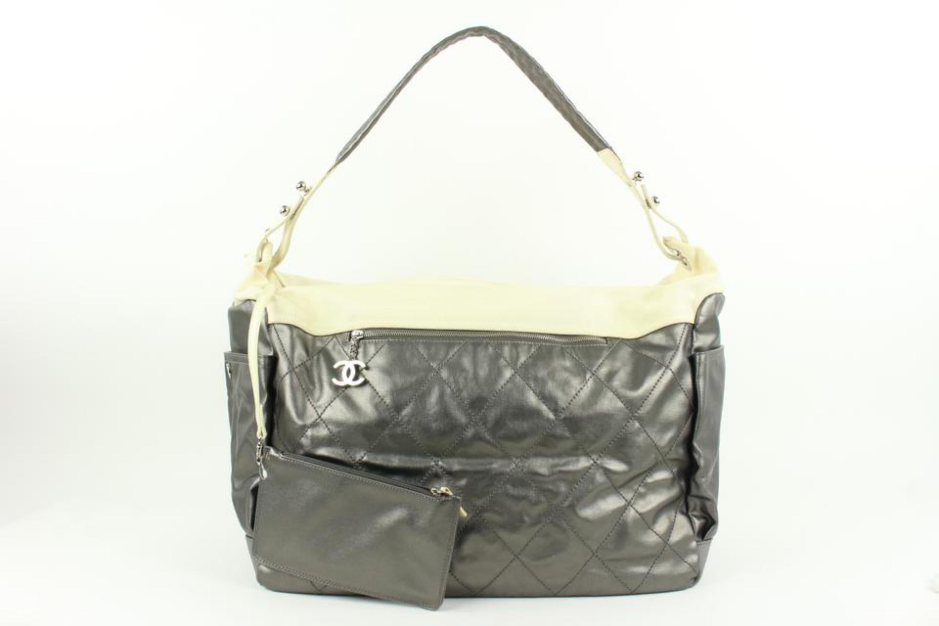 Chanel Large Silver and Cream Quilted Biarritz Paris Weekender Hobo 61ck38s For Sale 4