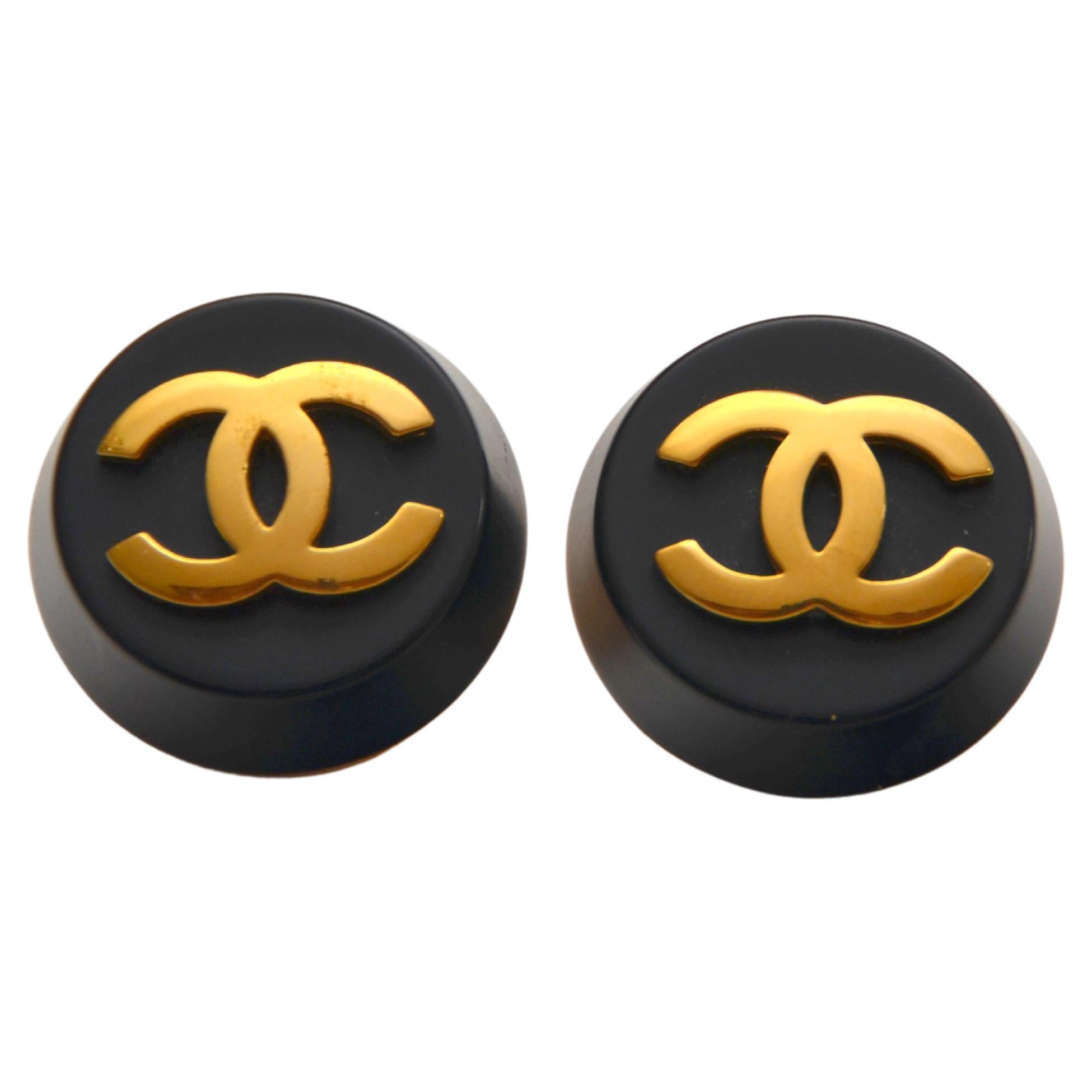 Chanel Large Vintage Clip Earrings  For Sale