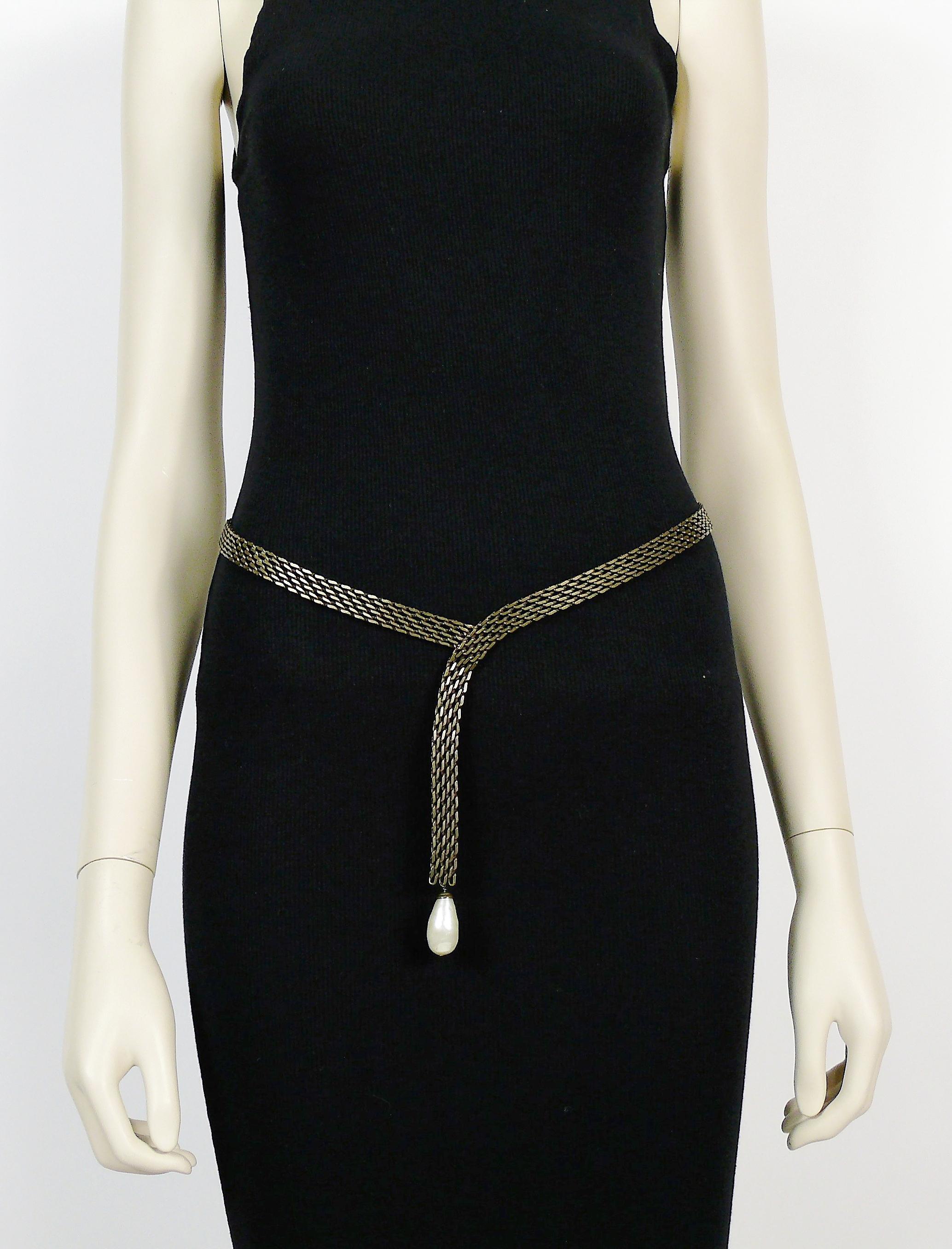 Chanel Lariat Chain Belt with Large Glass Pearl Drop In Good Condition For Sale In Nice, FR