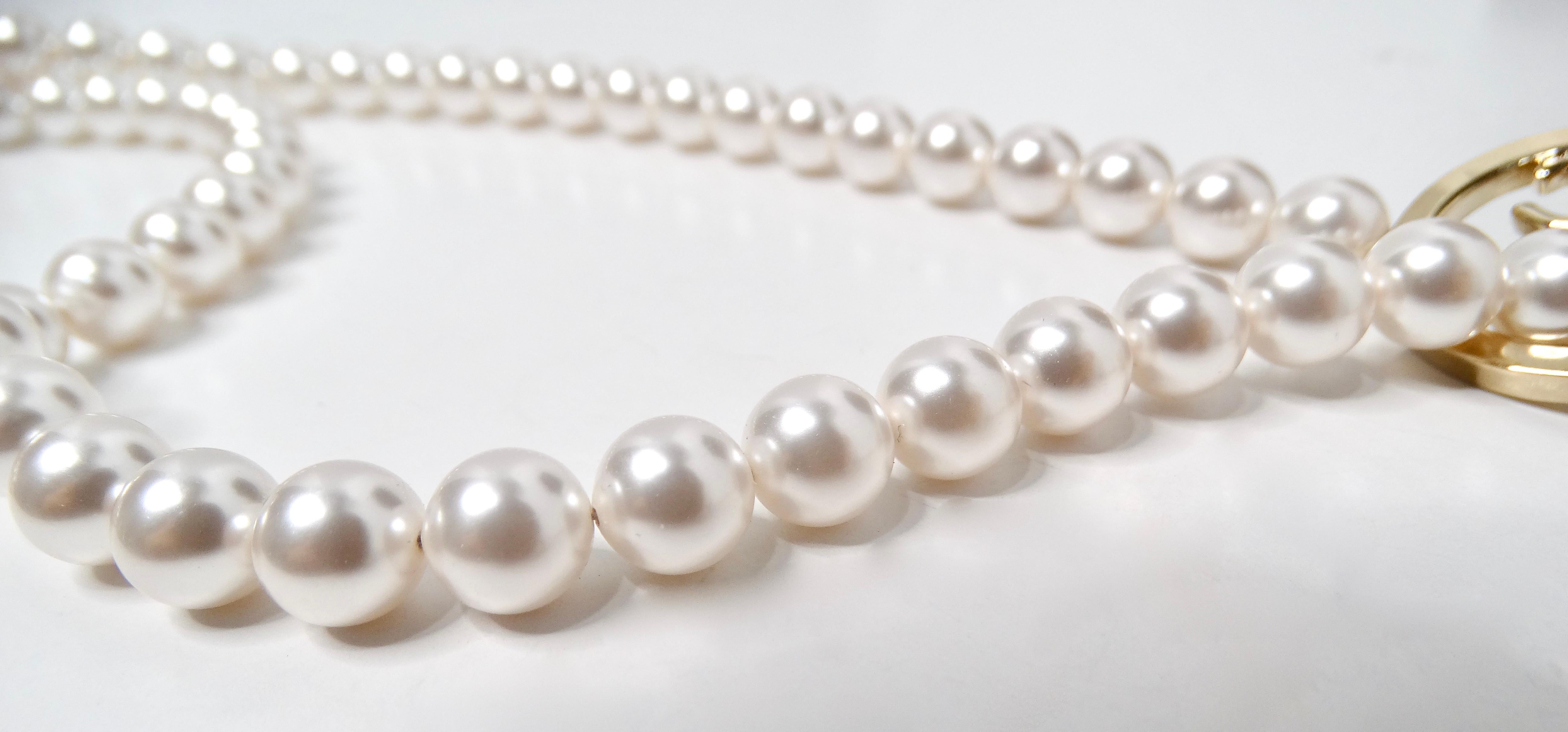 Chanel Lariat Pearl Strand & Gold-Tone Chain Interlocking CC Logo Necklace For Sale 1