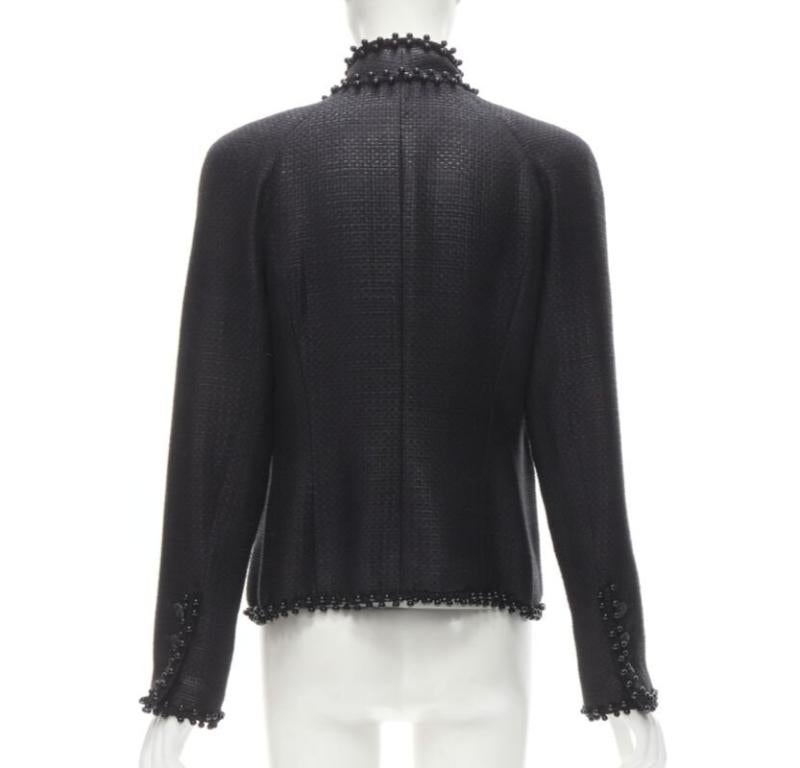 CHANEL Veste à boutons en tweed laqué et ornée de perles en forme de lion CC FR42 L en vente 1