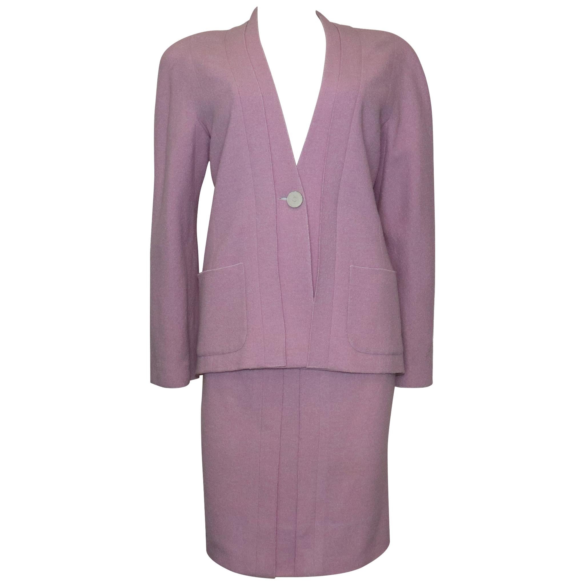 Ensemble veste et jupe en laine lavande Chanel, environ 1990