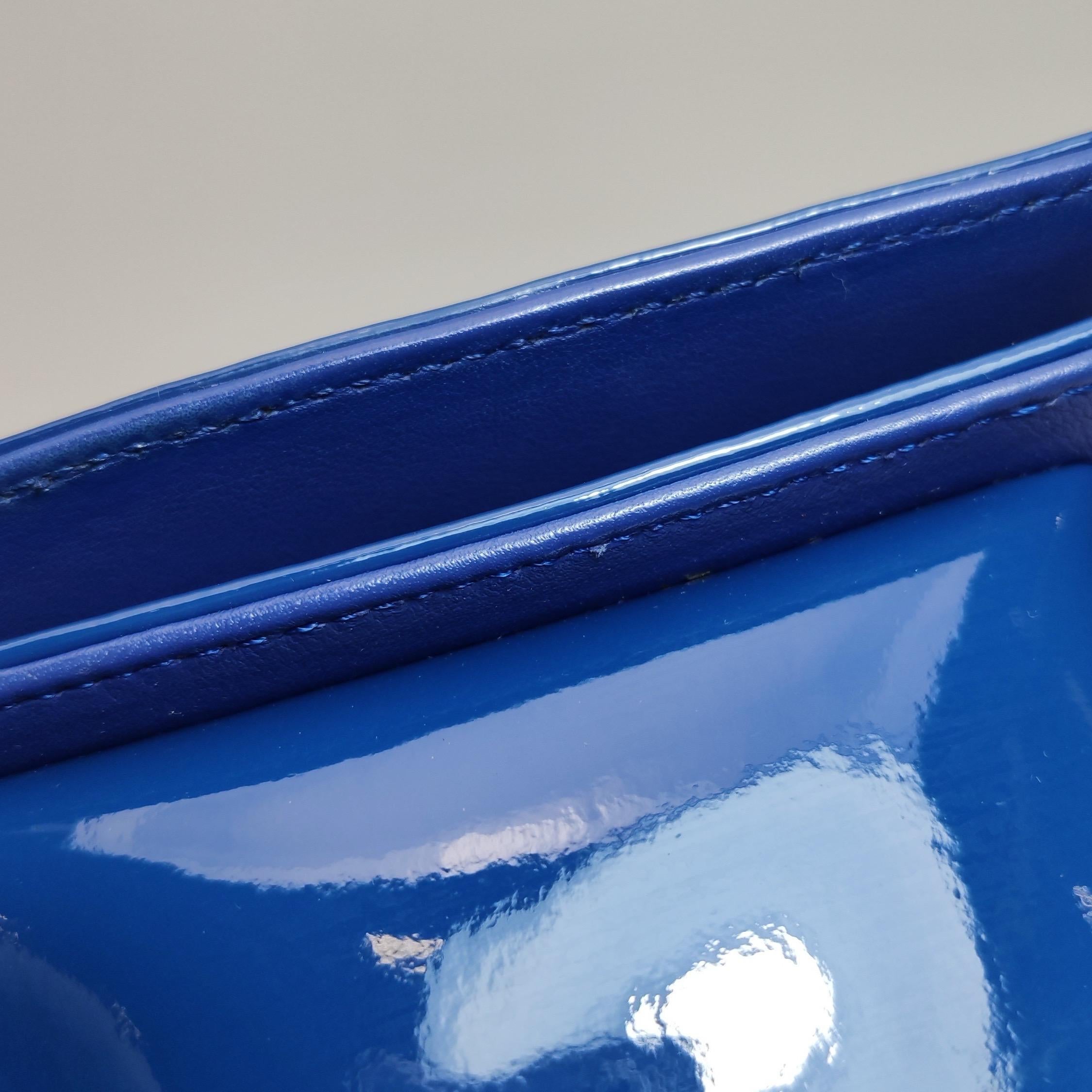 Chanel Le Boy Large Royal Blue Patent Leather Silver Hardware 2014-2015 en vente 14