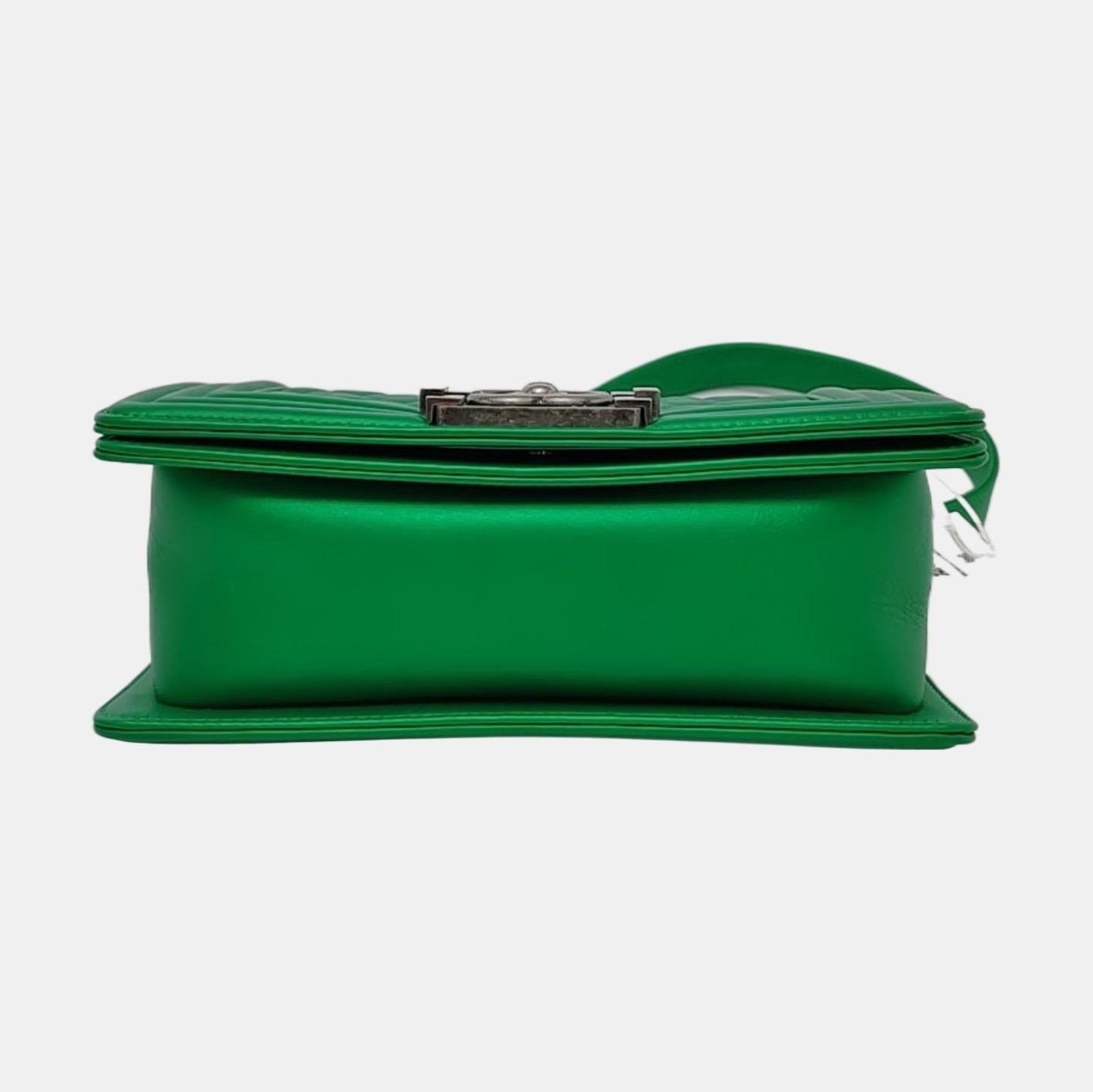 Women's Chanel Le Boy Small Green Calfskin Leather Bag Antiqued Silver Hardware 2014-201
