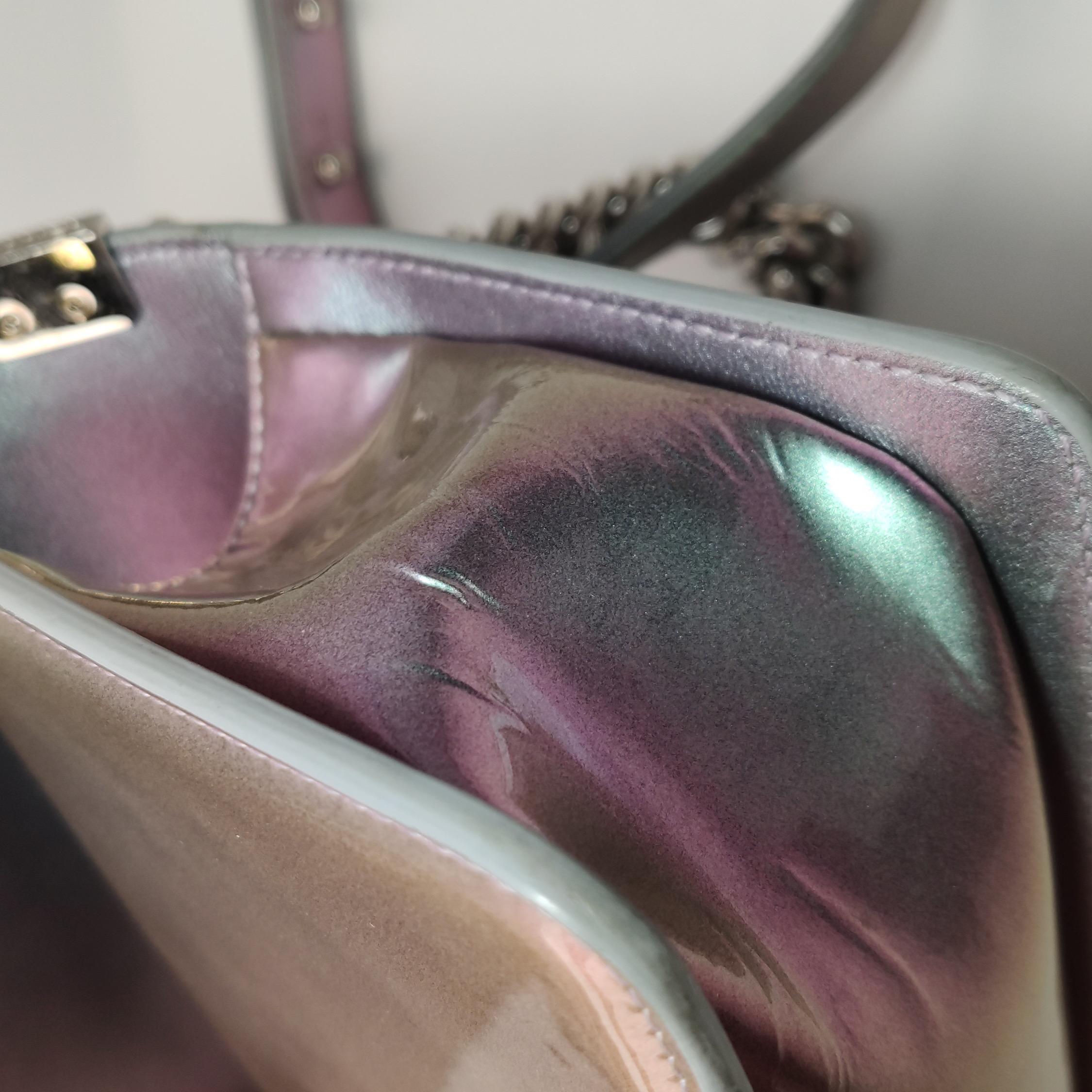 Chanel Le Boy Bolso Pequeño Sirena Charol Multicolor 2018-2019 en venta 4