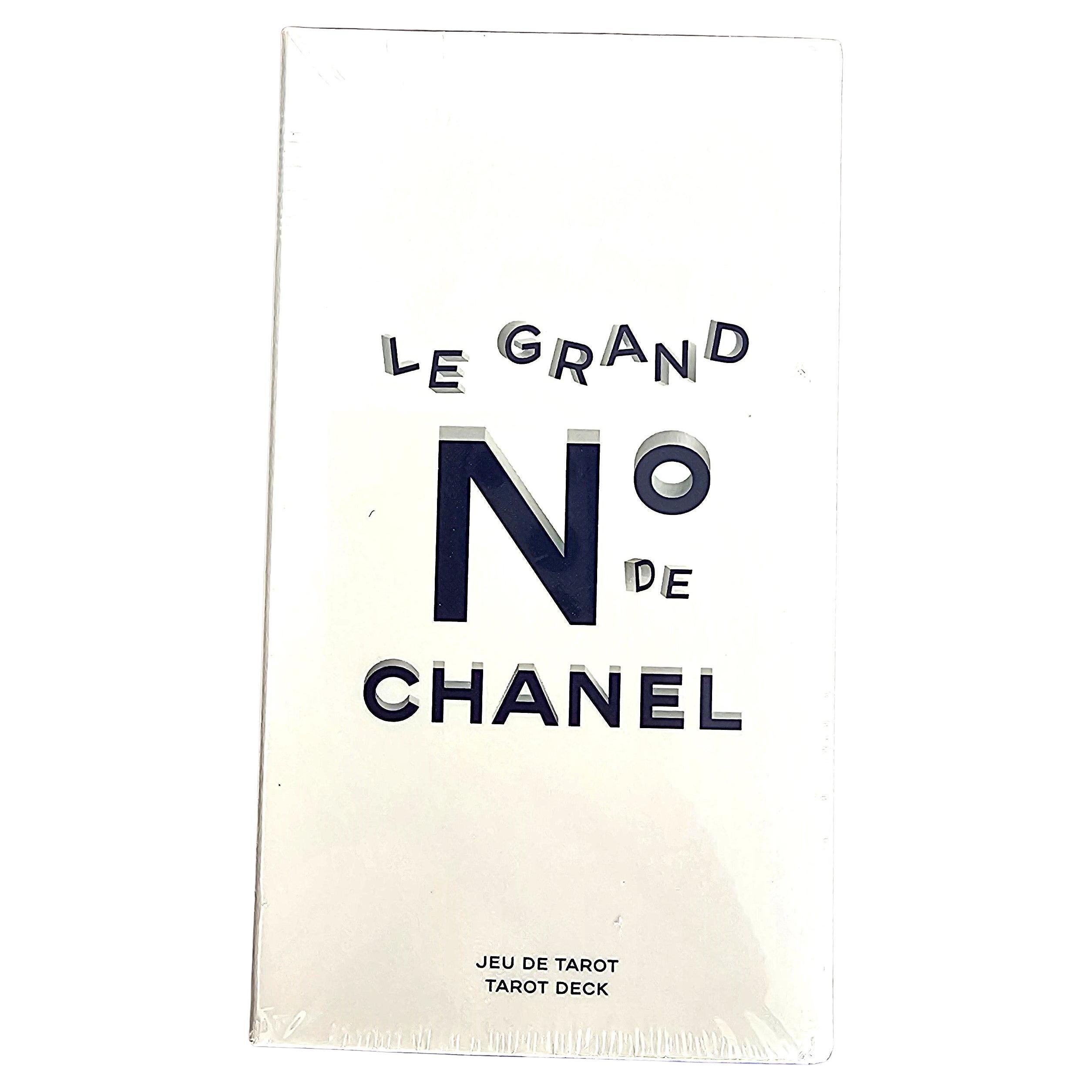 Chanel Le Grand No. de Chanel Tarot Deck Unpacked Collectors Item in vendita 2