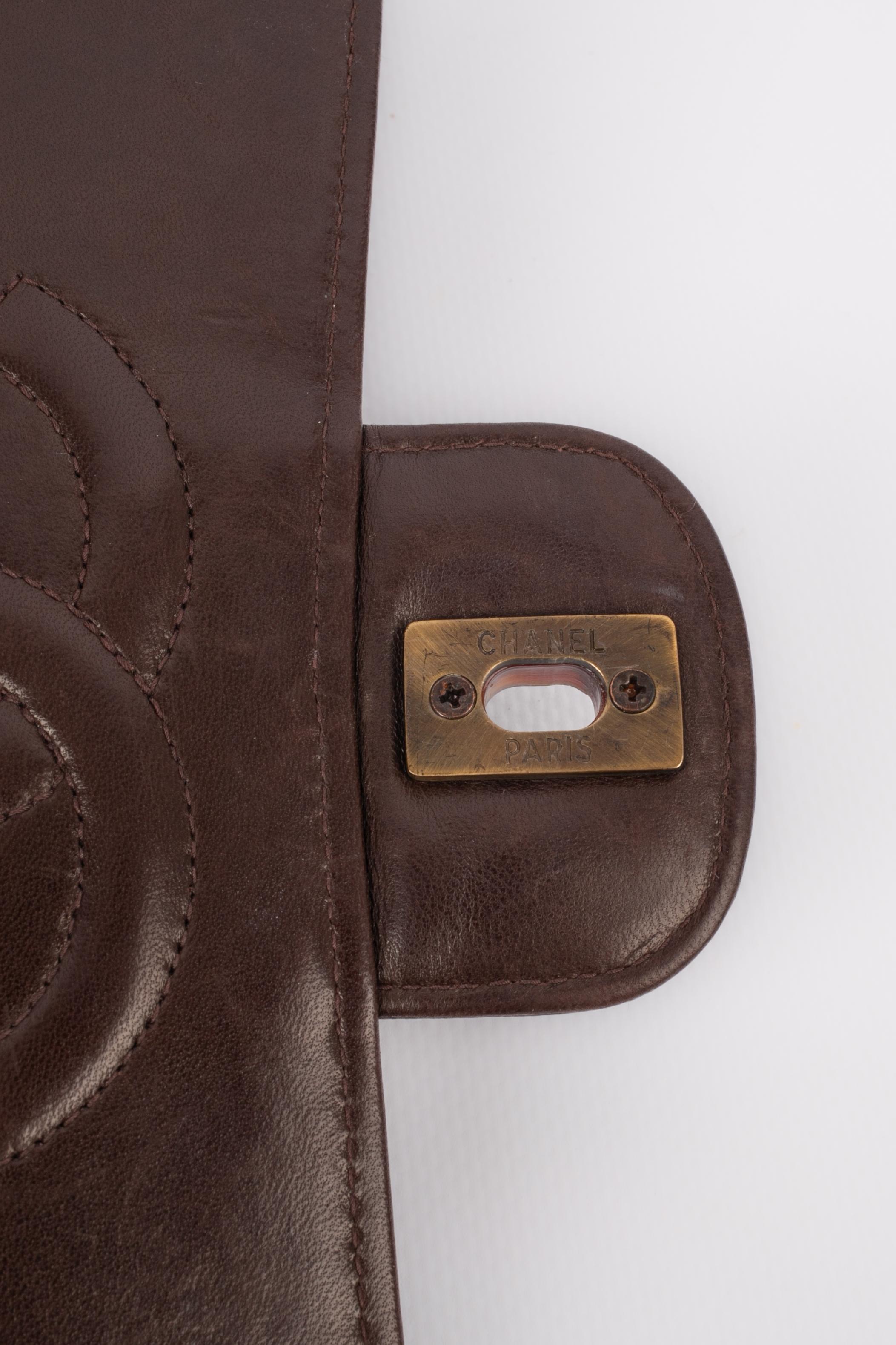 Chanel leather and bakelite bag 6