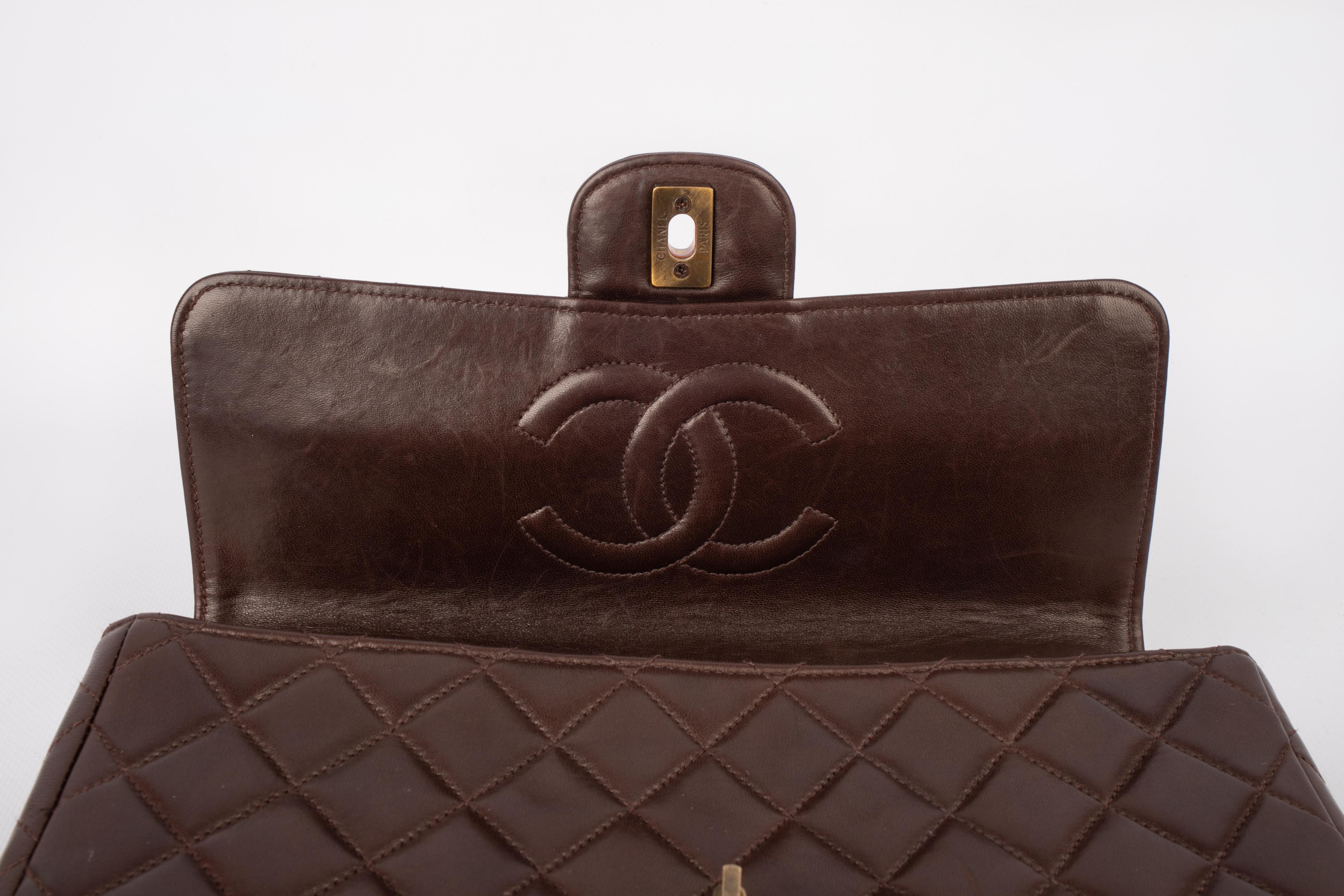 Chanel leather and bakelite bag 7