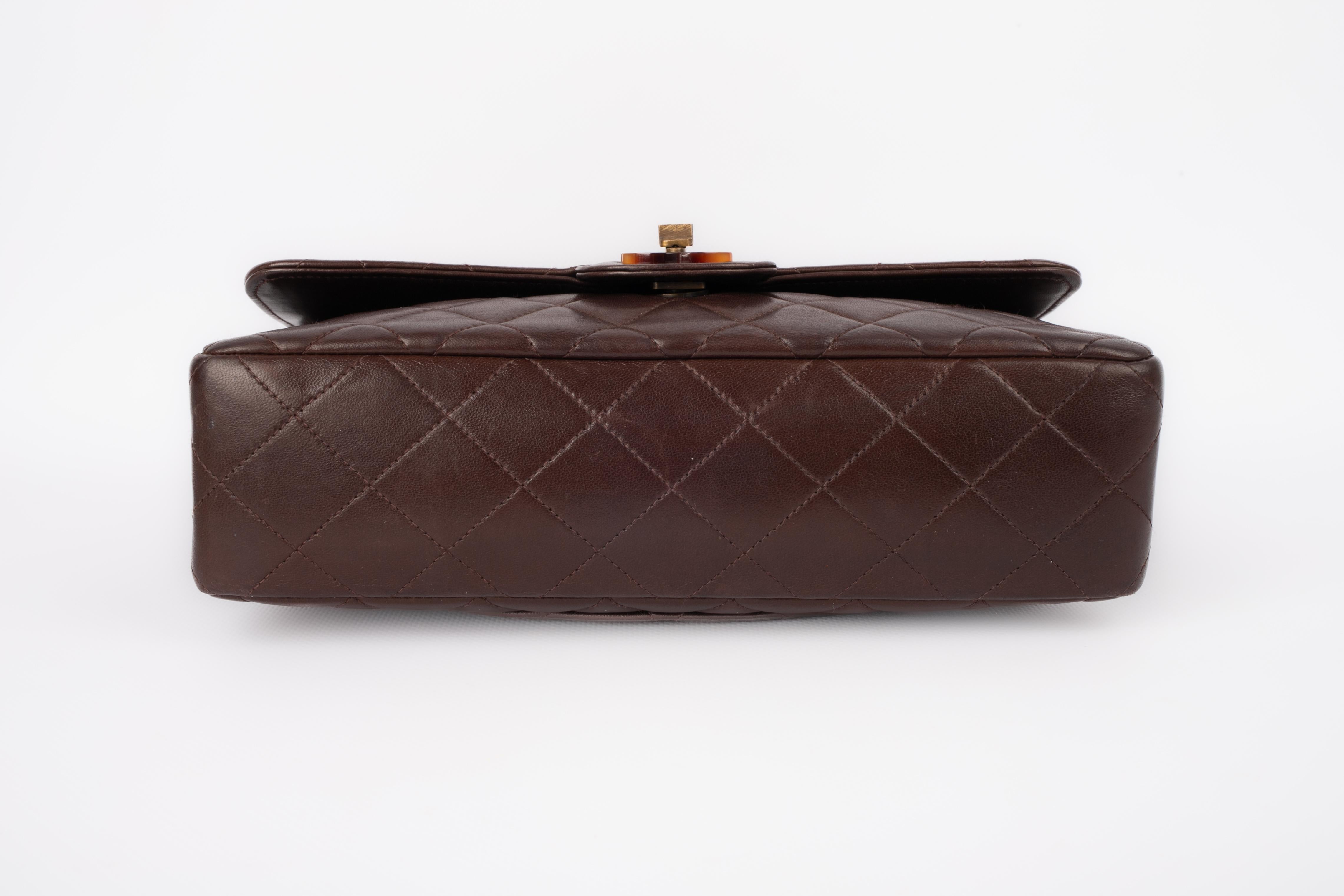 Chanel leather and bakelite bag 4