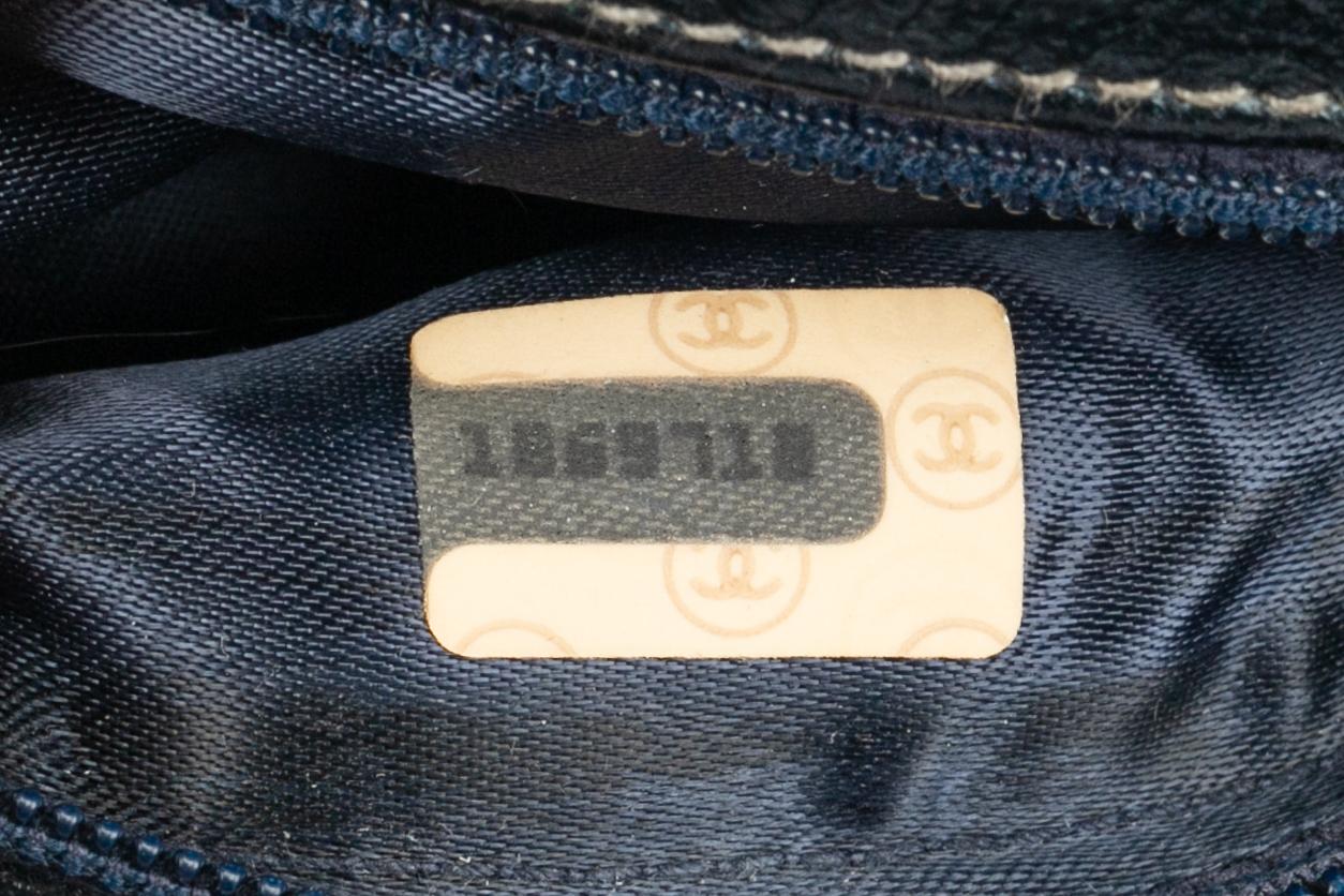 Chanel leather bag 1991-1992 in vendita 6