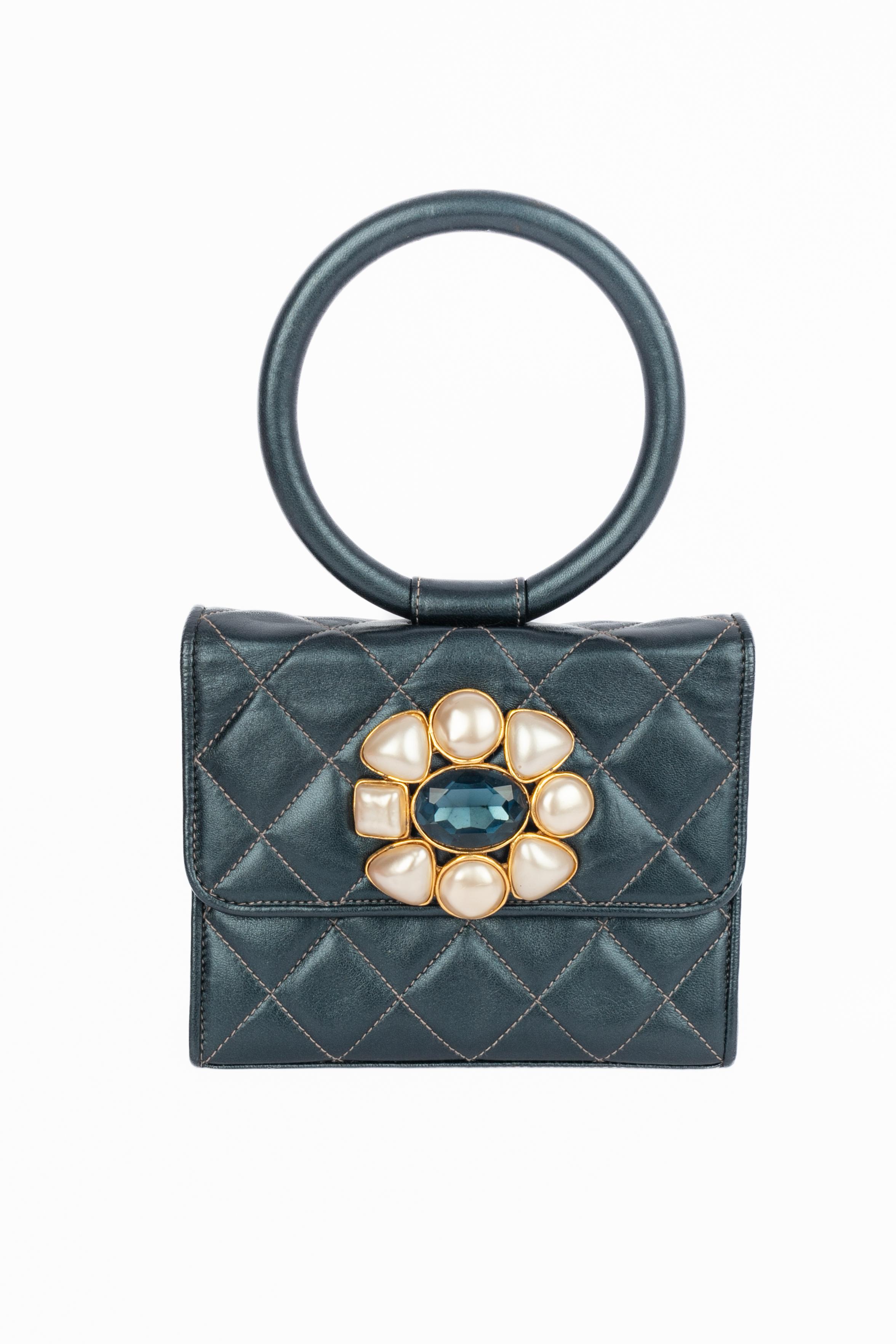 Nero Chanel leather bag 1991-1992 in vendita