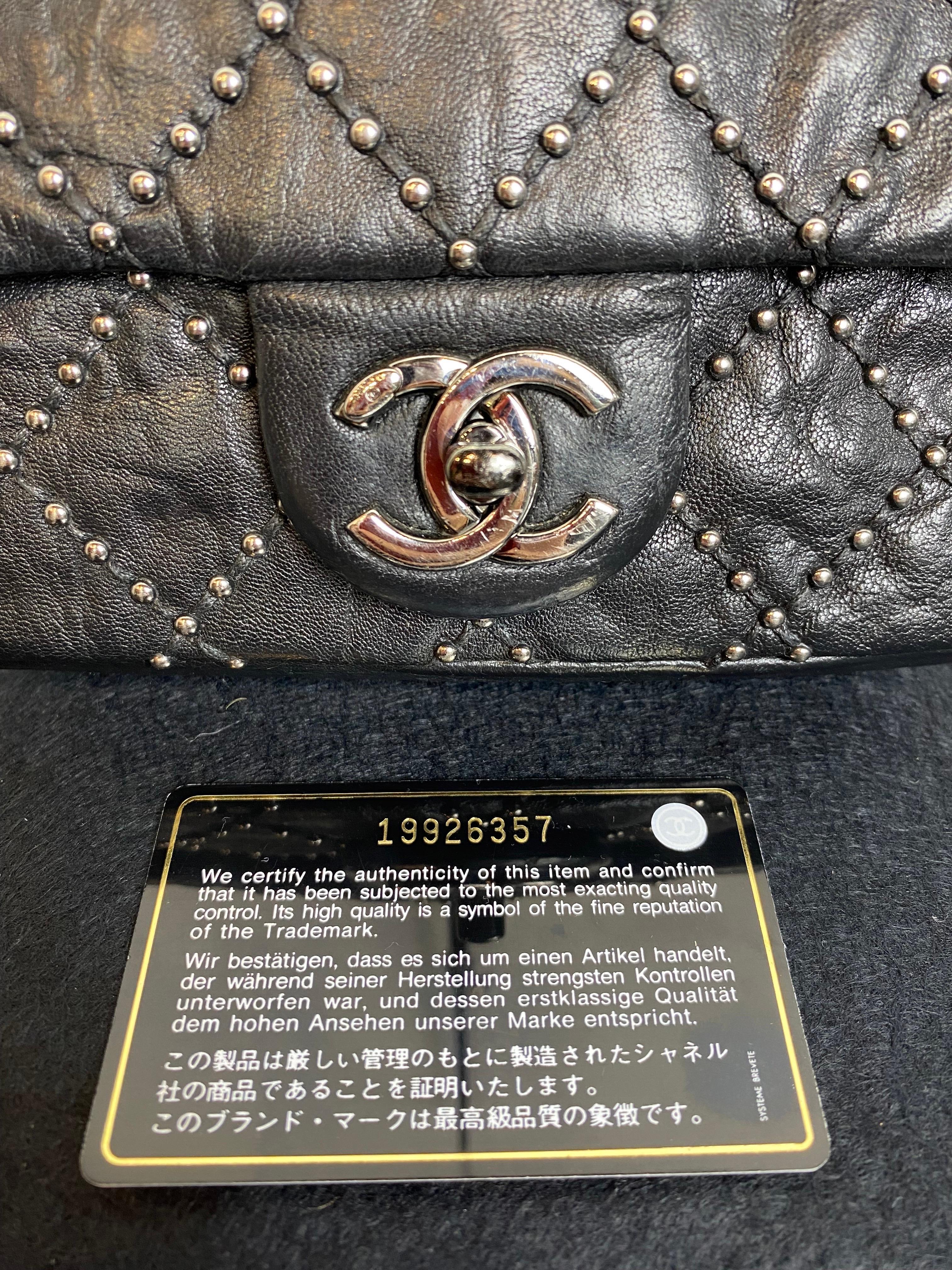 Bolso de piel Chanel de la colección 2014 de Karl Lagerfeld. en venta 8