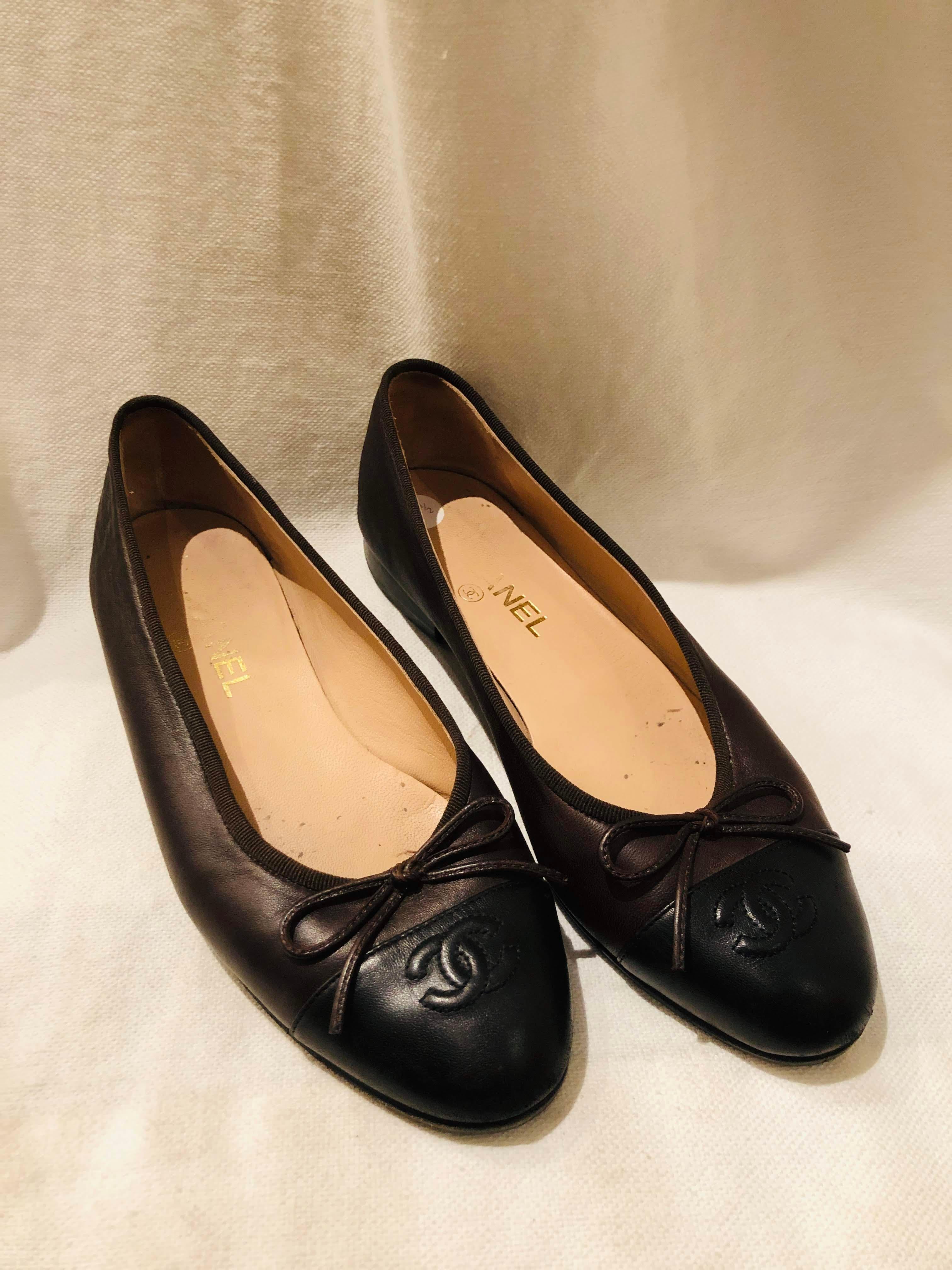 Chanel Brown Leather Ballerina Flats with Black 