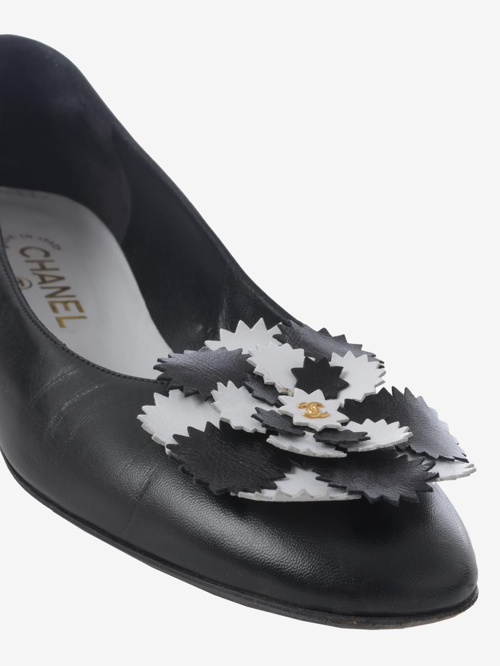 Chanel Leather Ballerina Shoes For Sale 4