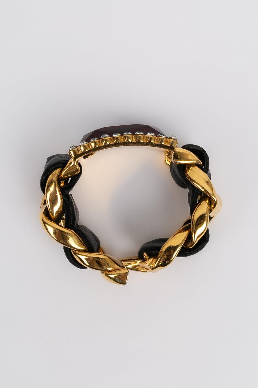 Bracelet en cuir de Chanel en vente 3