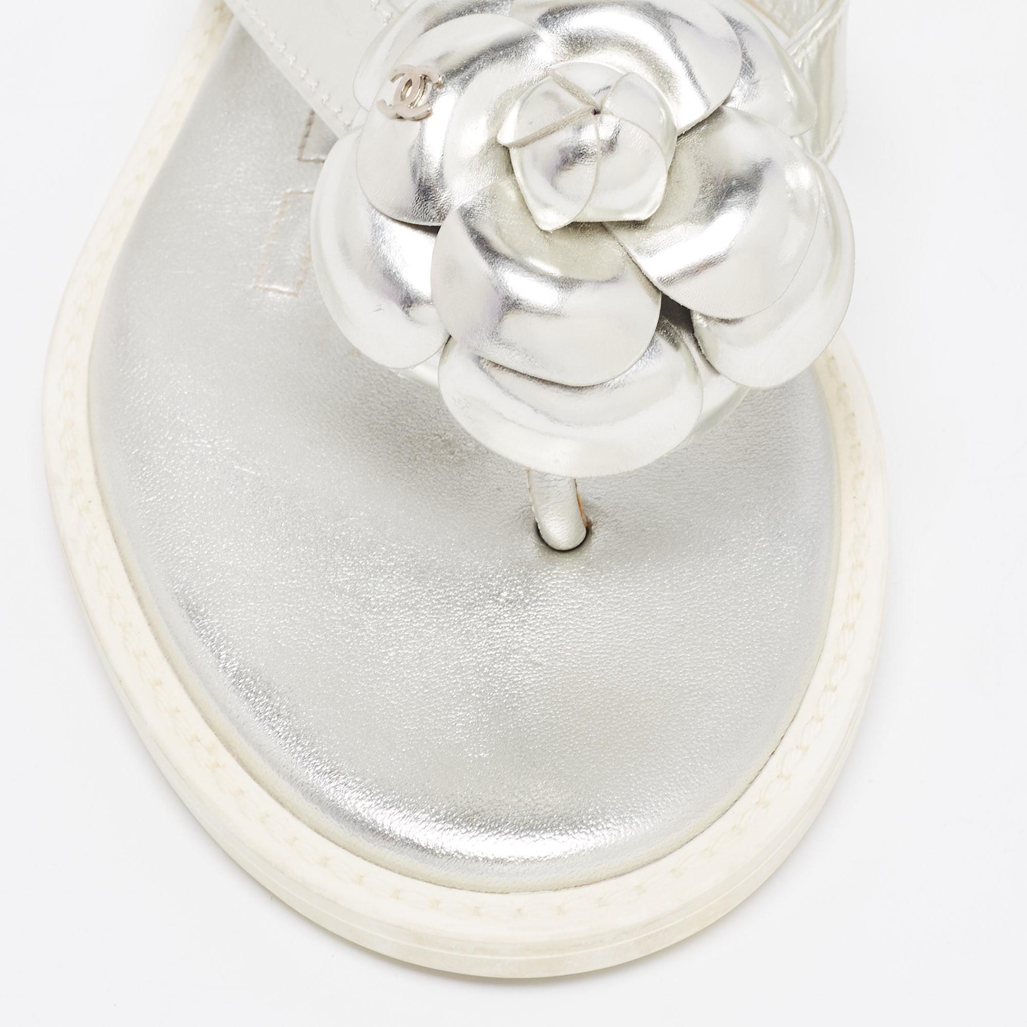 Gray Chanel Leather CC Camellia Flat Flip Flop Thong Sandals Size 36.5