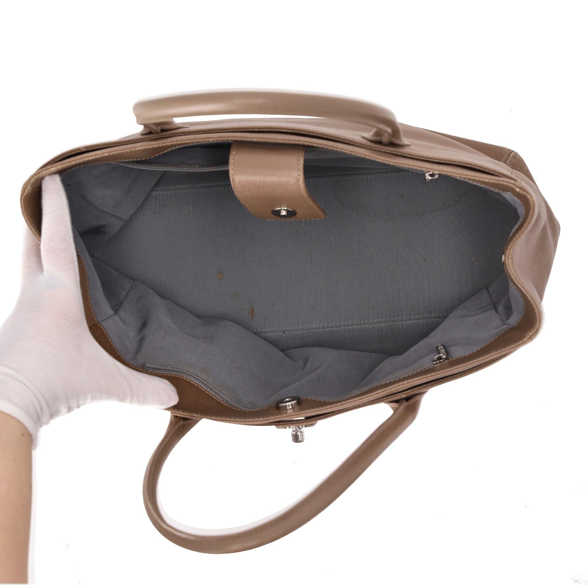 Chanel Leather Cerf Tote Bag 1